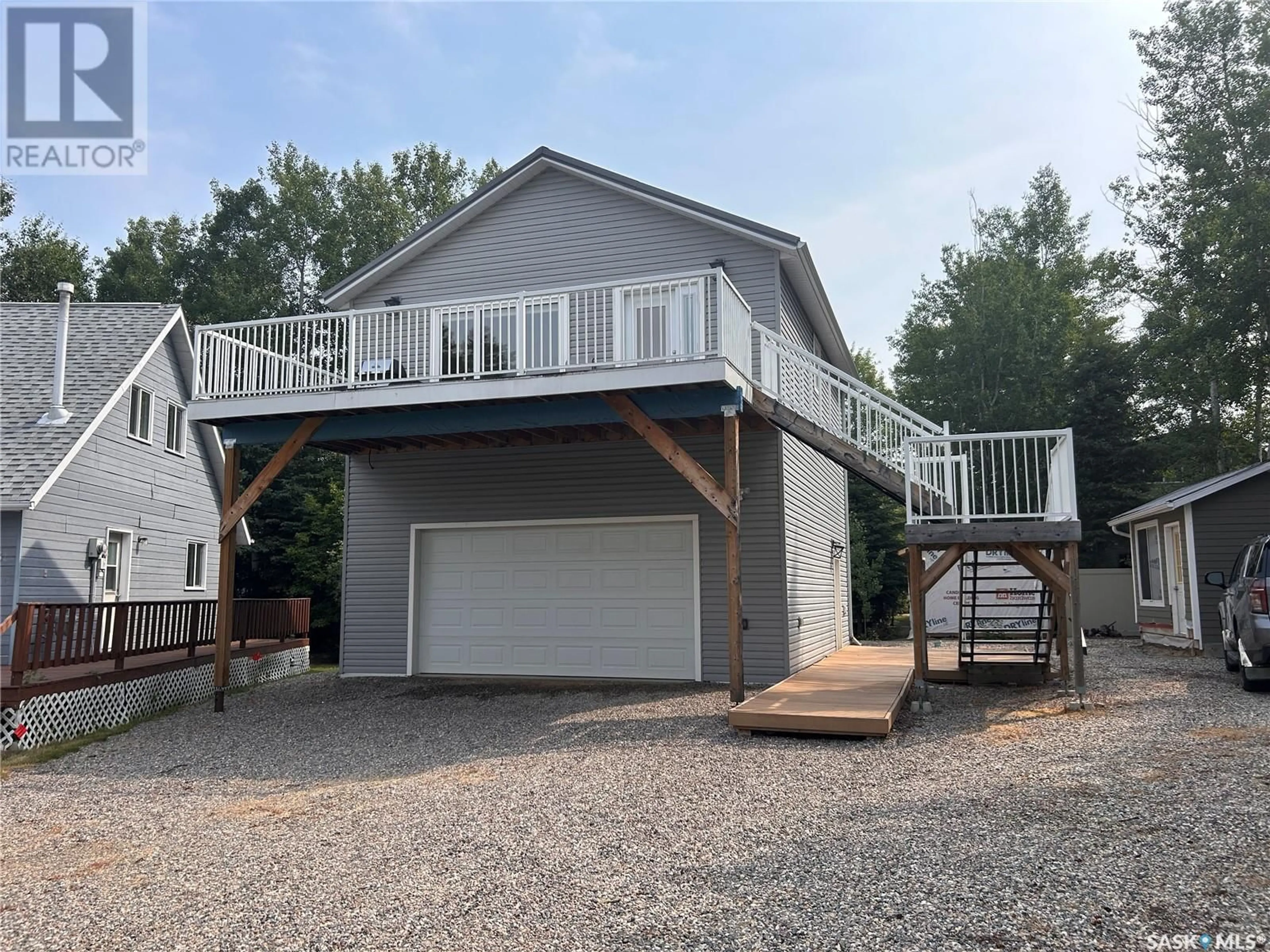 Home with vinyl exterior material, water/lake/river/ocean view for 16 KEN CRESCENT, Candle Lake Saskatchewan S0J3E0