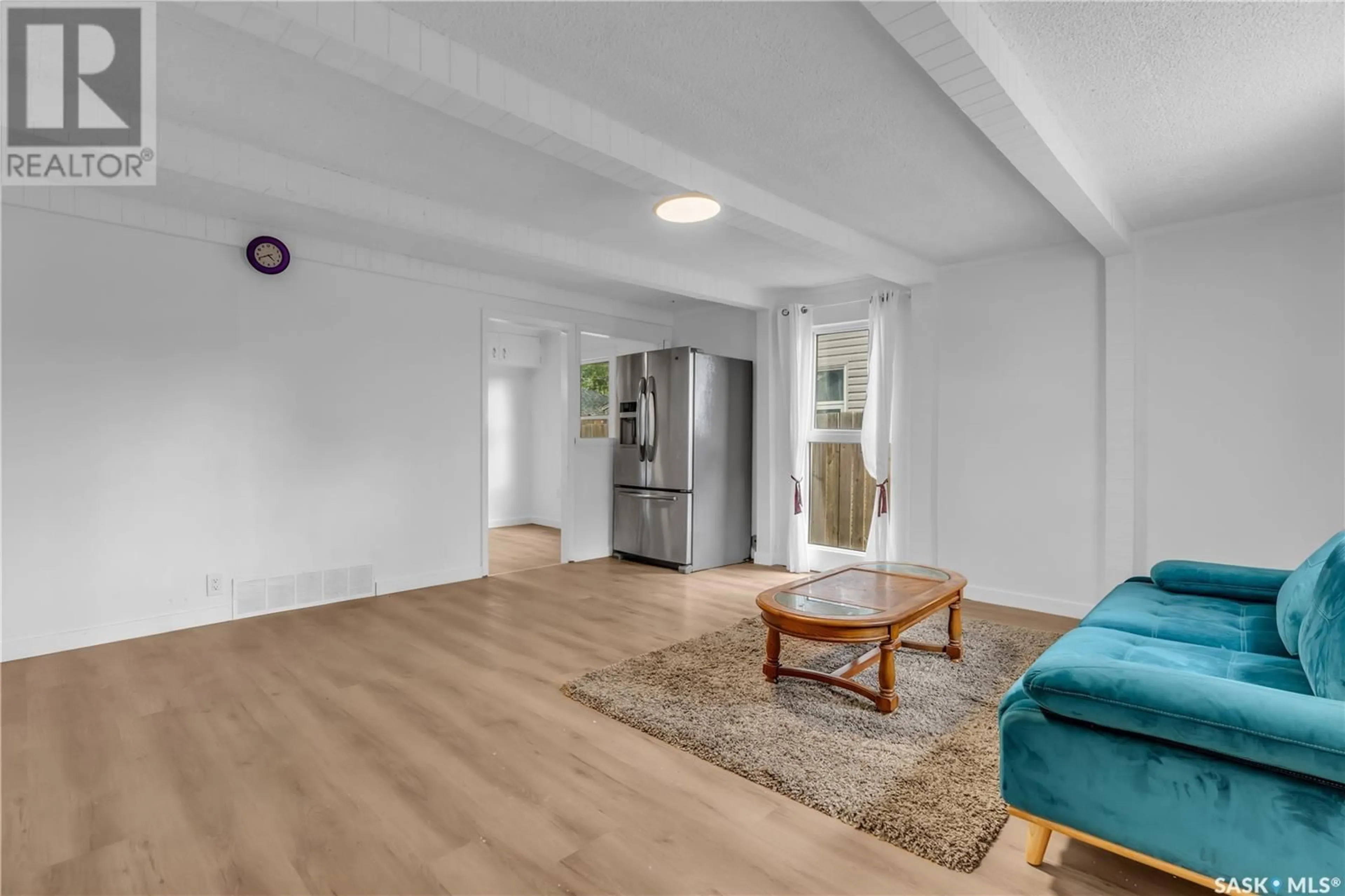 Living room with furniture, unknown for 1141 WALLACE STREET, Regina Saskatchewan S4N3Z1