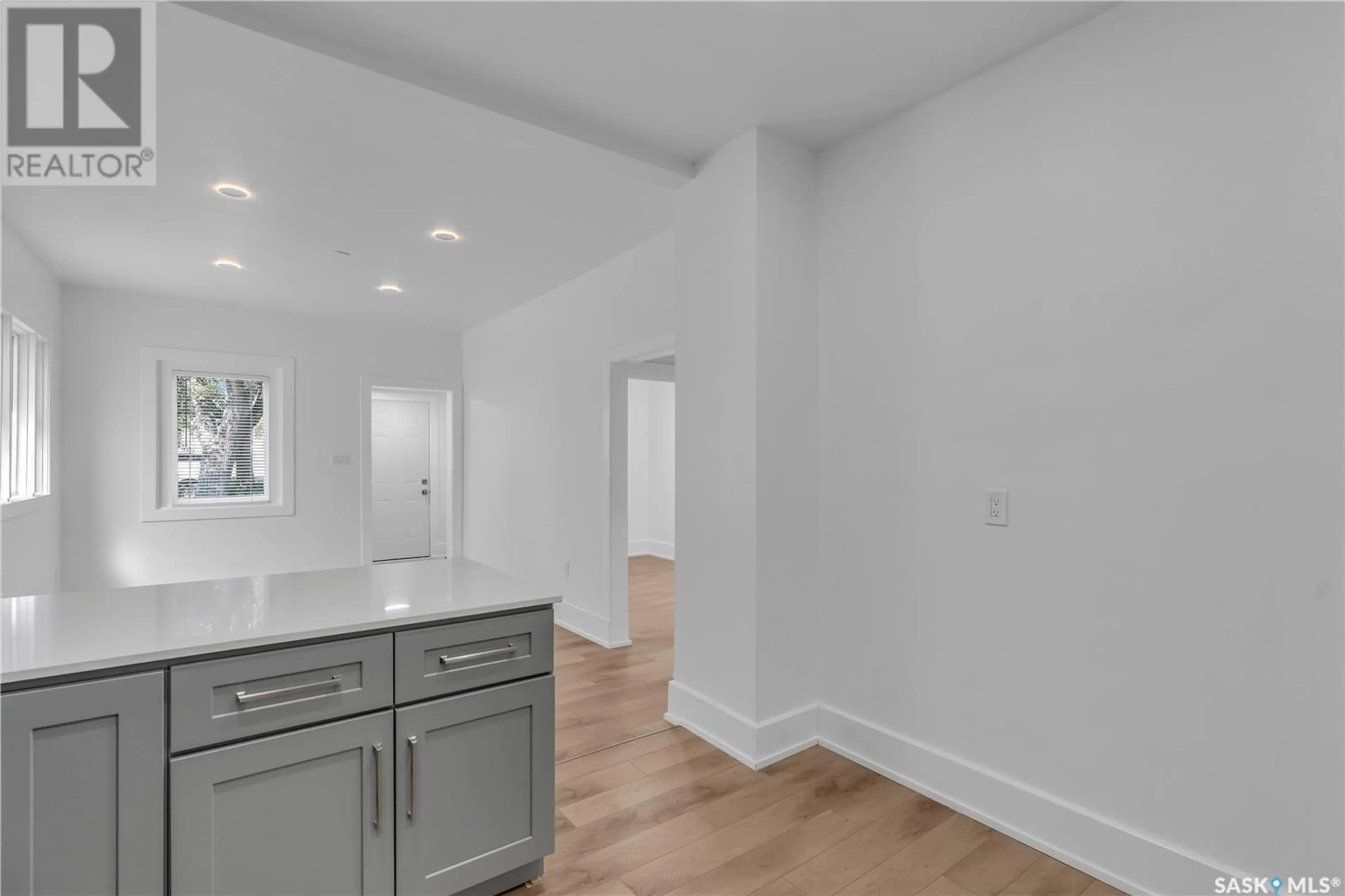 A pic of a room for 120 O AVENUE, Saskatoon Saskatchewan S7M2R5