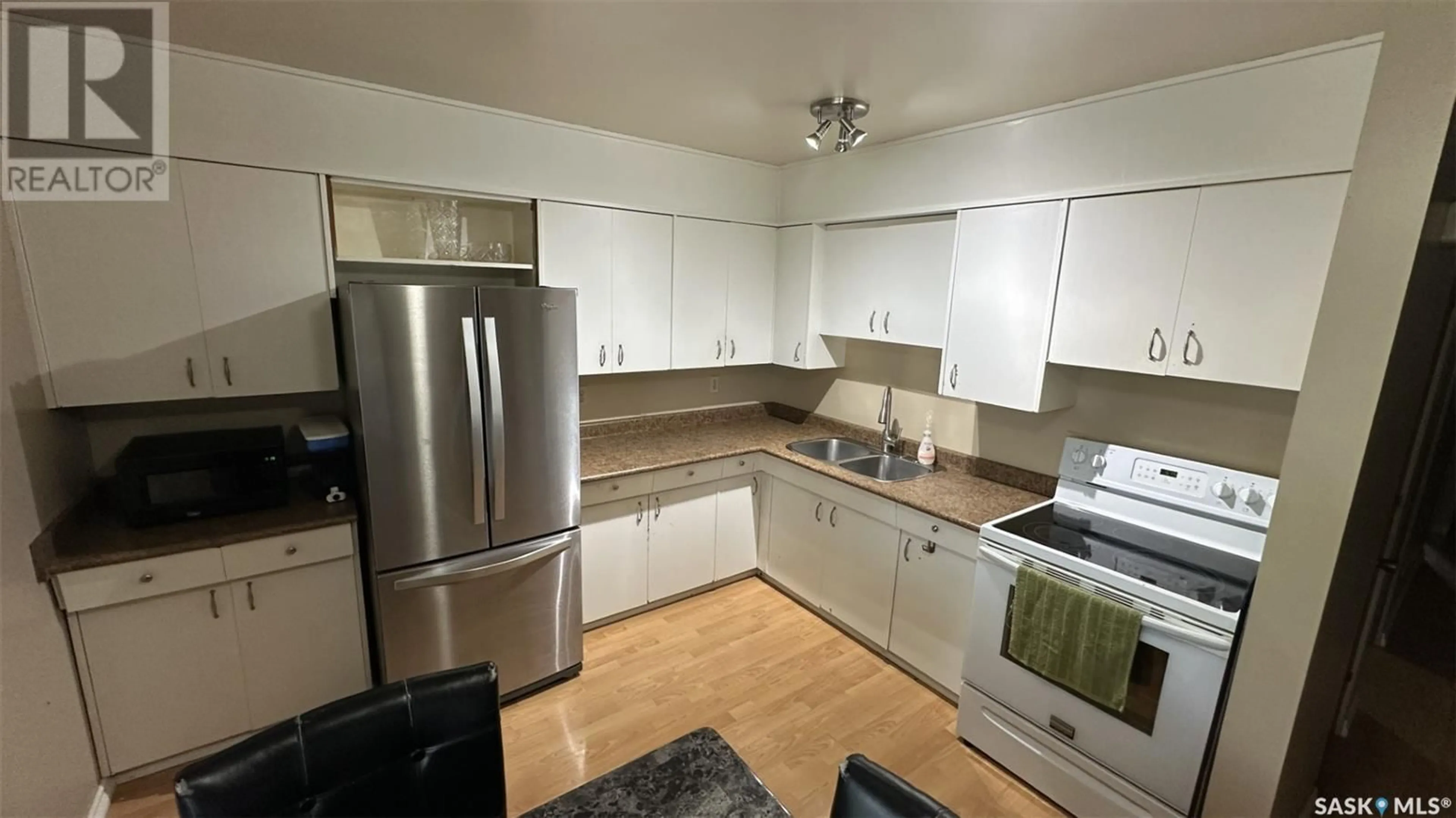Standard kitchen, unknown for 1518 97TH STREET, Tisdale Saskatchewan S0E1T0