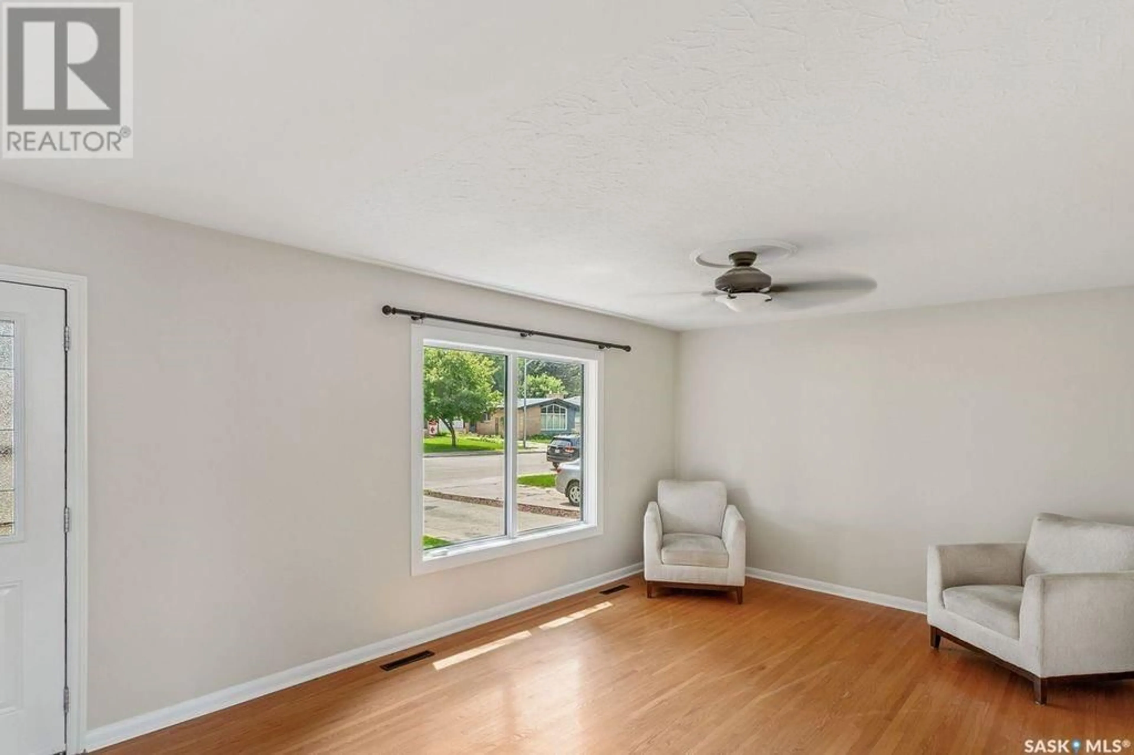 A pic of a room for 333 ADELAIDE STREET E, Saskatoon Saskatchewan S7J0H8