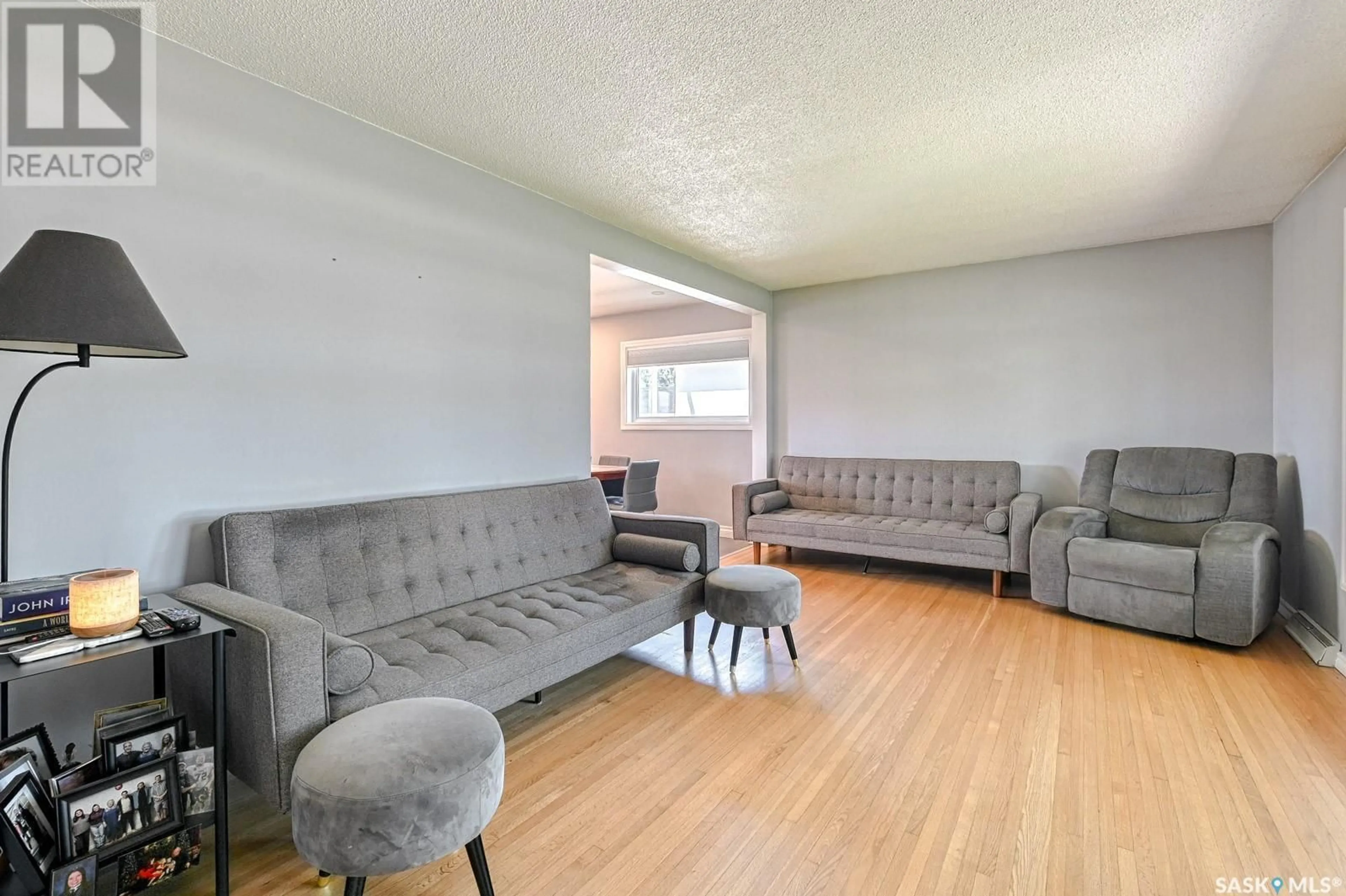 Living room with furniture, unknown for 629 GRANDVIEW STREET, Moose Jaw Saskatchewan S6H5L3