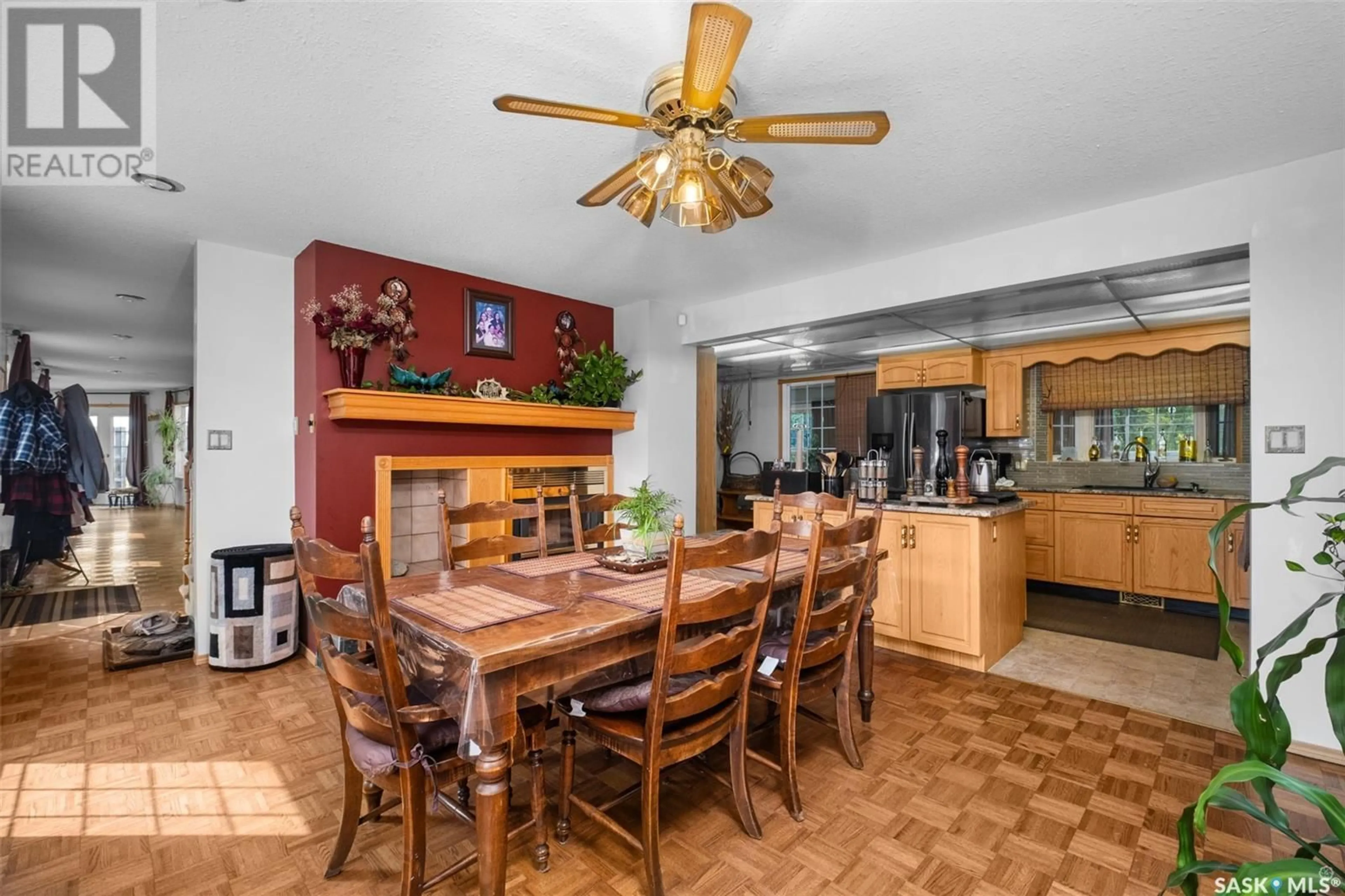 Dining room, ceramic/tile floor for 302 HIGHWAY 302 EAST HIGHWAY, Prince Albert Rm No. 461 Saskatchewan S6V5S4