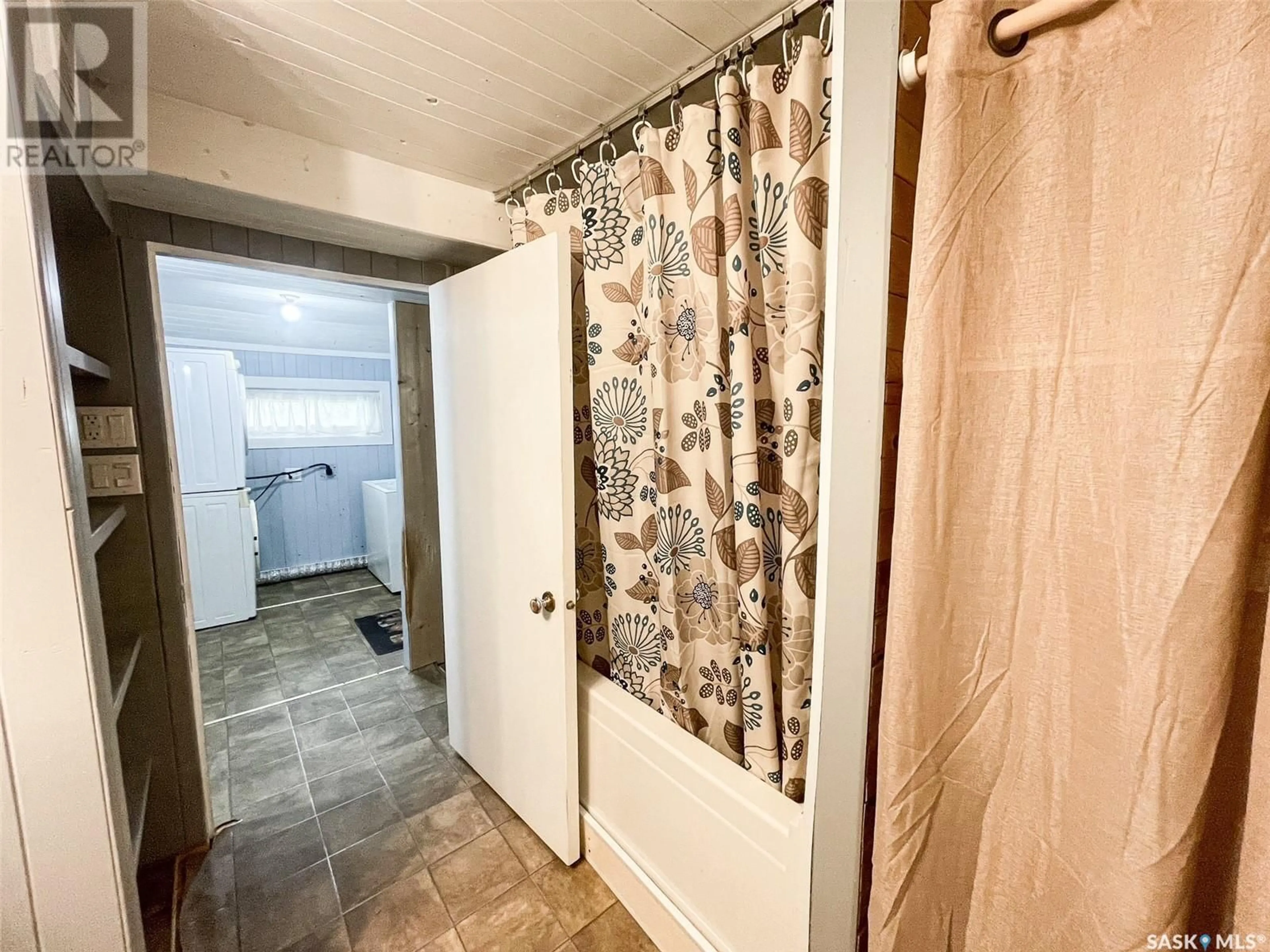Unknown for 117 4TH STREET, Meadow Lake Saskatchewan S9X1H4