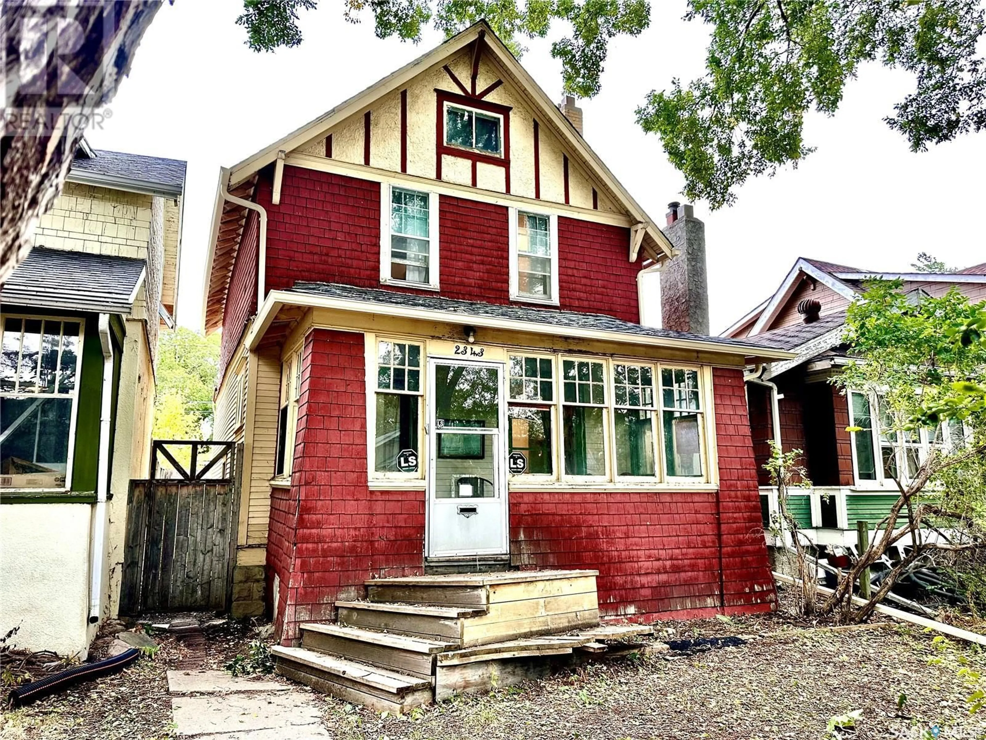 Home with brick exterior material, street for 2343 QUEBEC STREET, Regina Saskatchewan S4P1K5