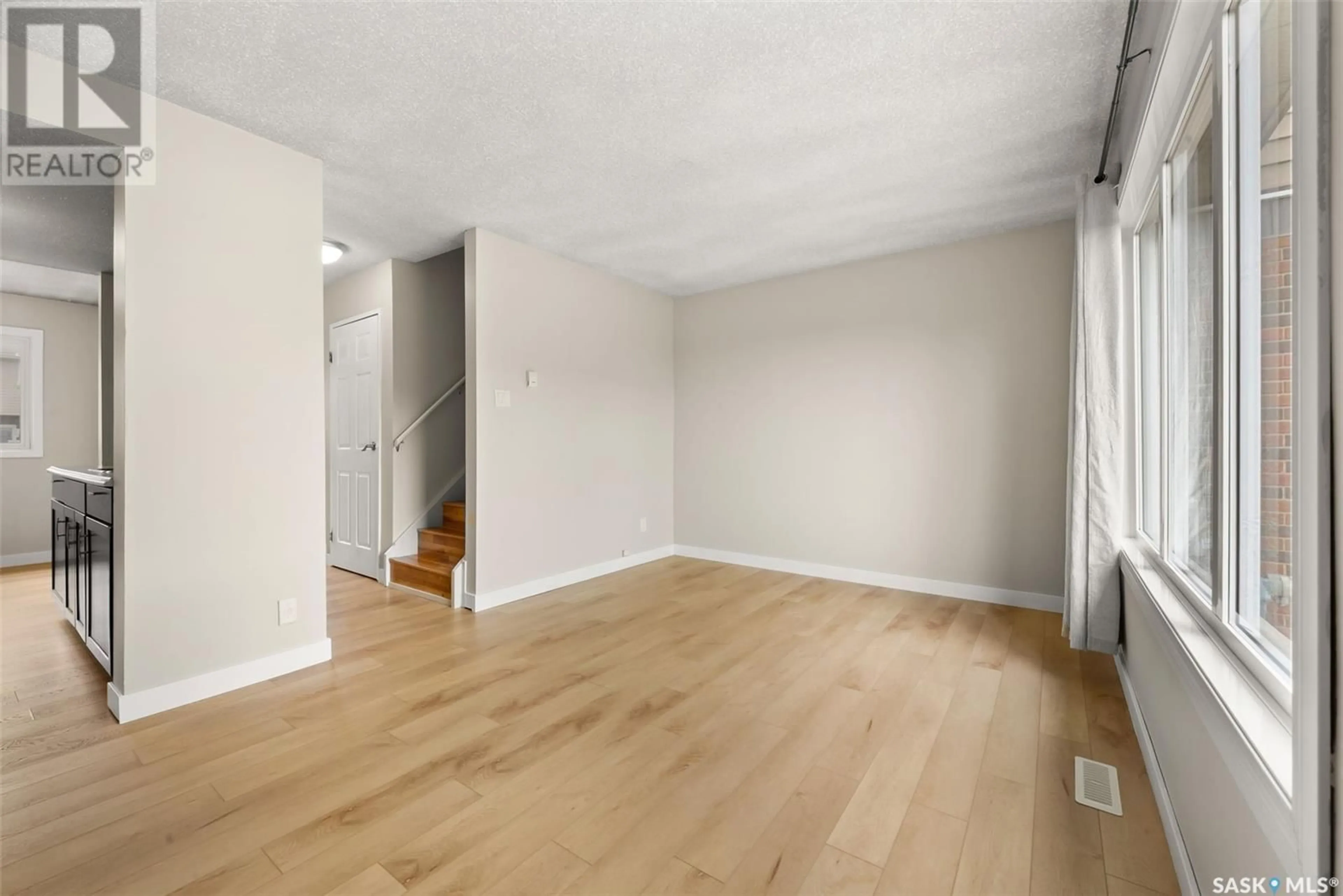 A pic of a room for 3814 CASTLE ROAD, Regina Saskatchewan S4S6M7