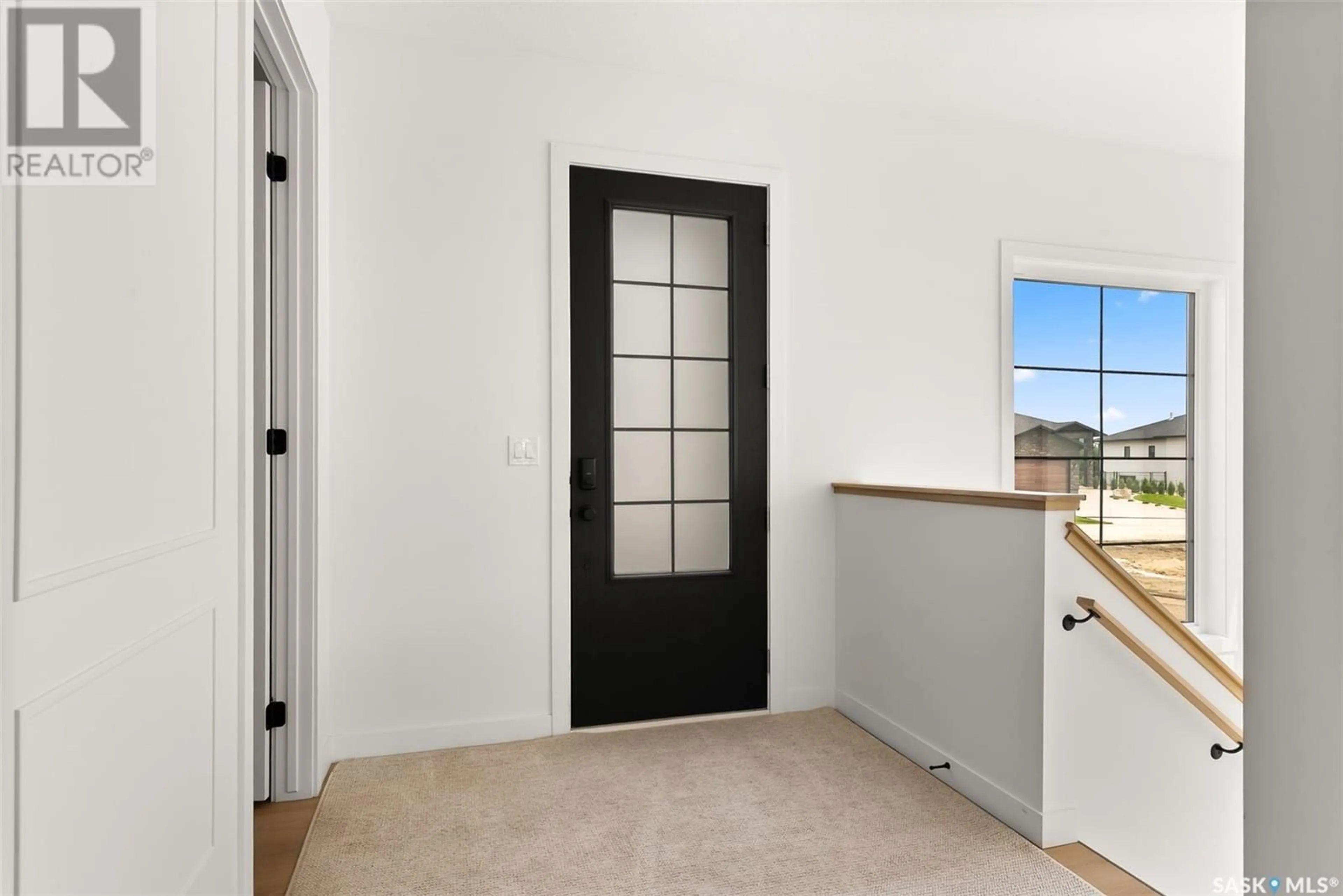 Indoor entryway for 177 FAIRWAY ROAD, Edenwold Rm No. 158 Saskatchewan S4L1C7