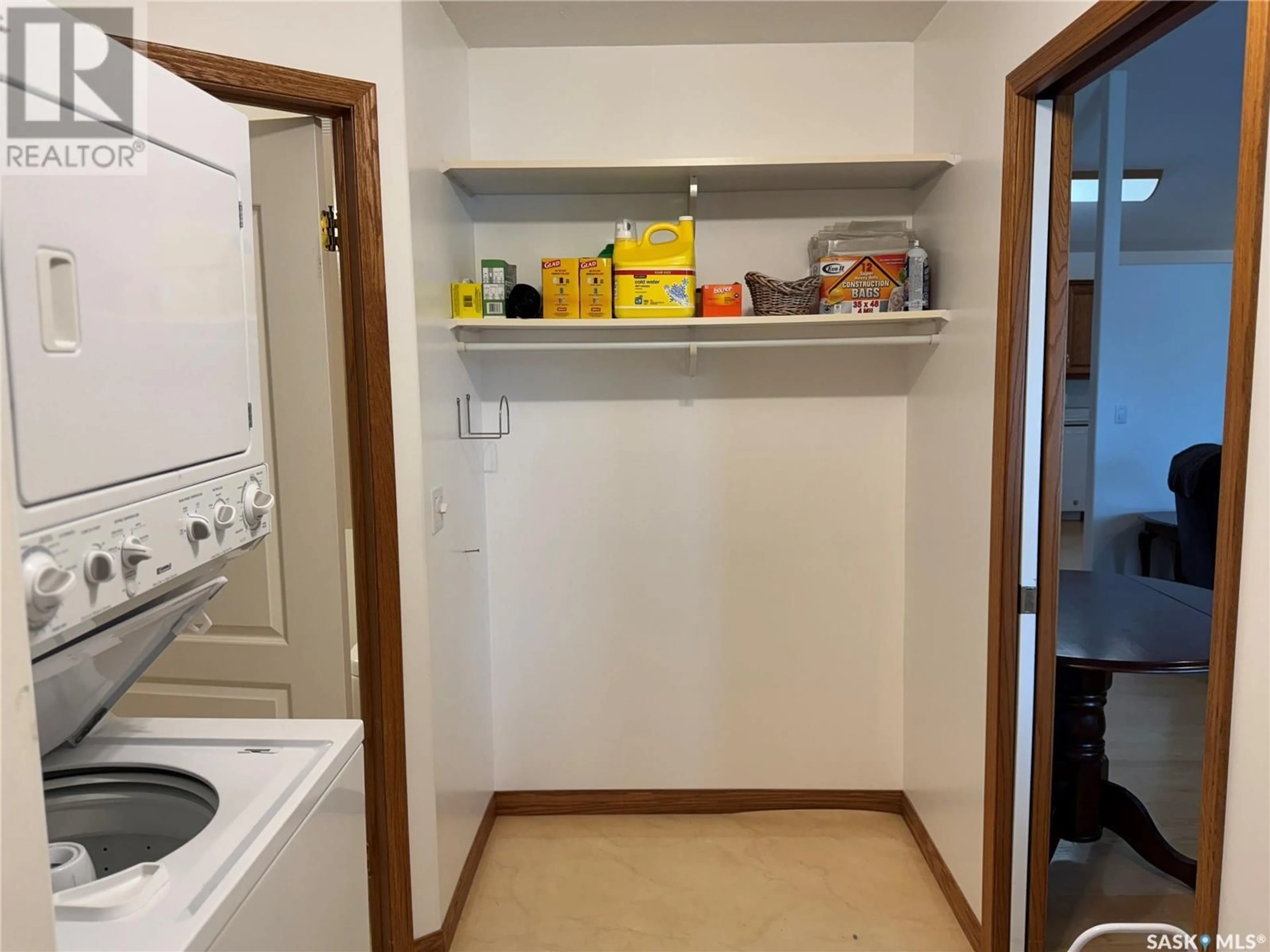 Laundry room for 2101 9TH AVENUE, Humboldt Saskatchewan S0K2A0