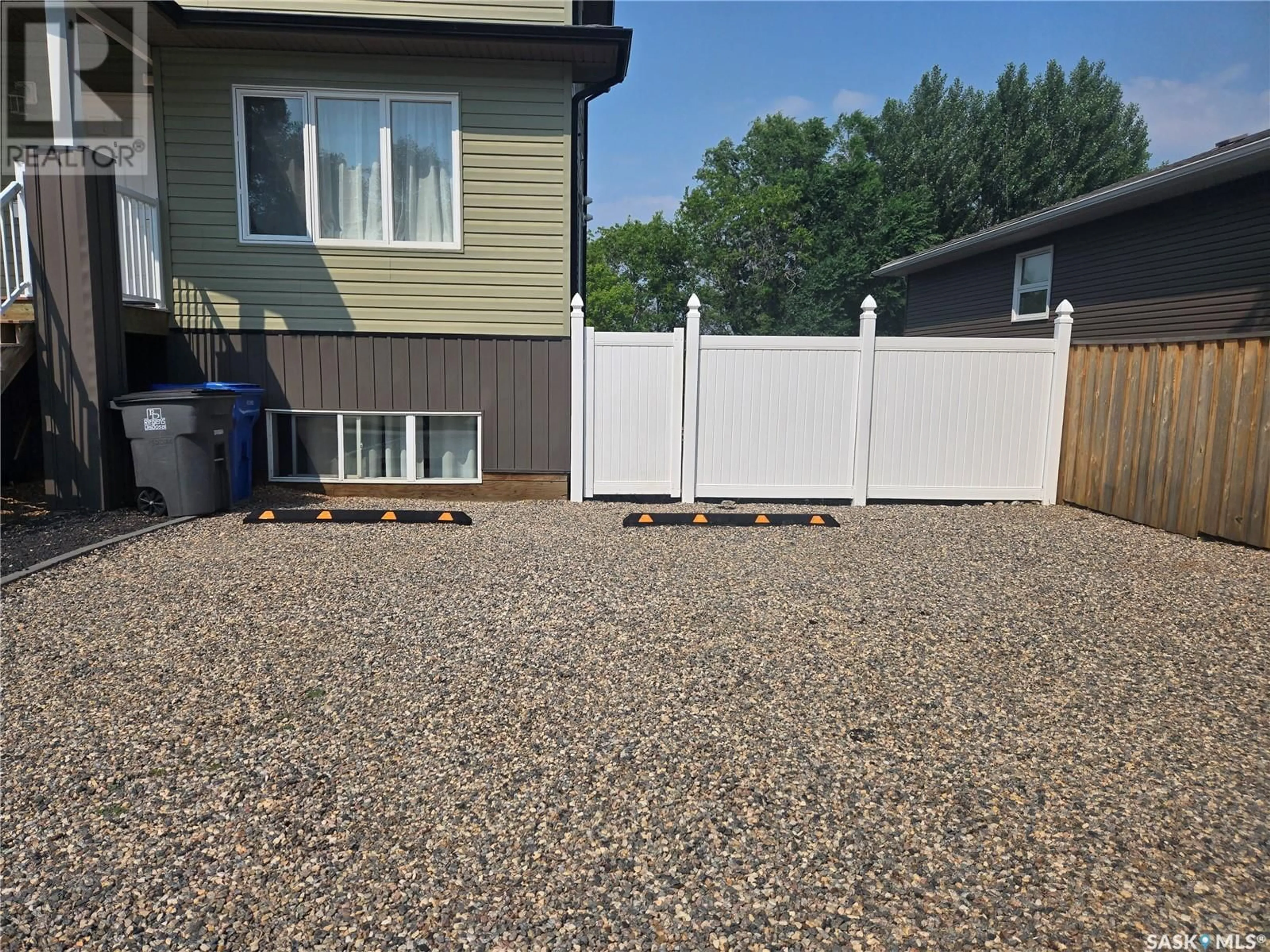 Unknown for 1805 3RD STREET, Estevan Saskatchewan S4A0T1