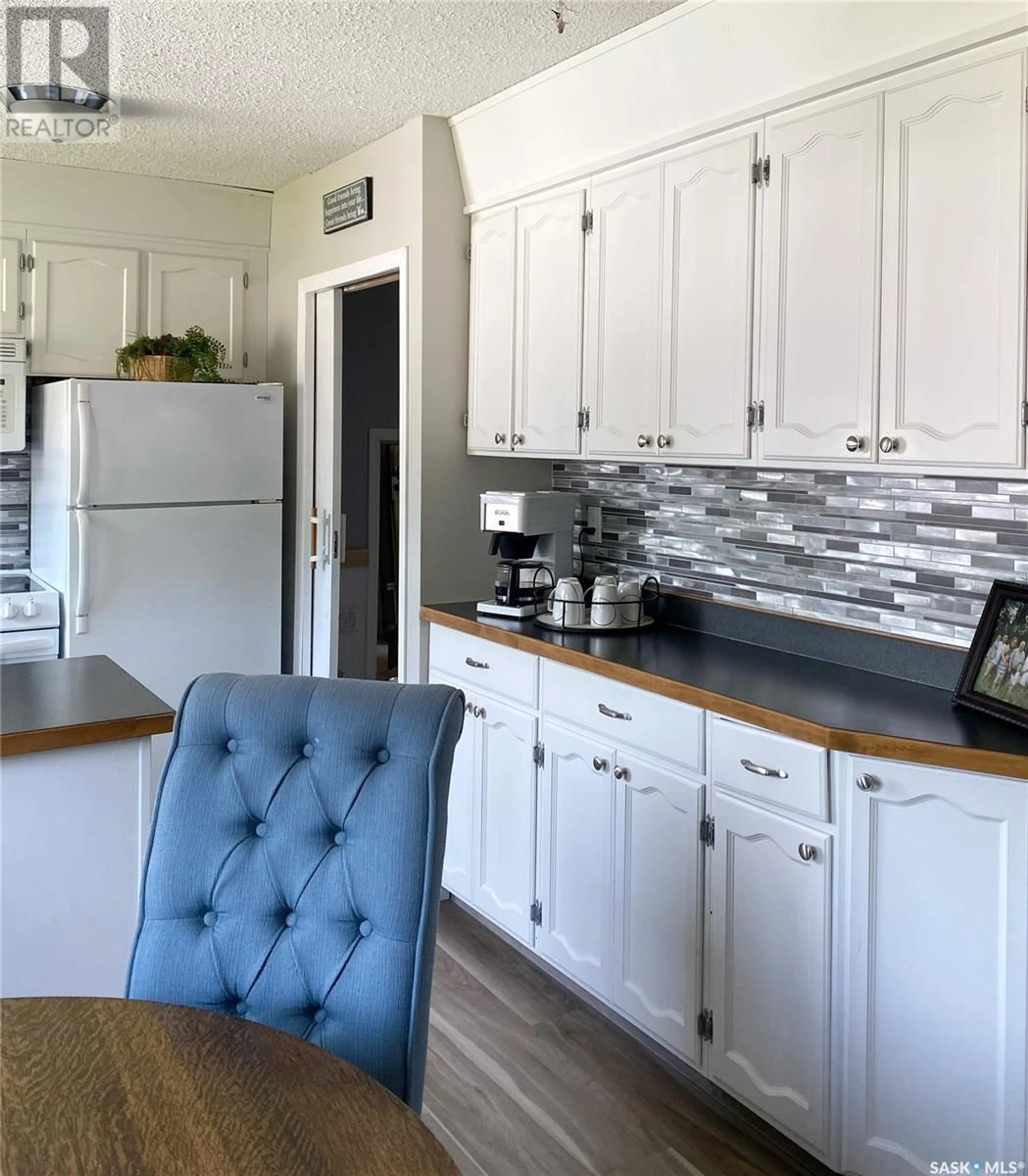 Open concept kitchen, unknown for 305 ALEXANDER STREET, Rocanville Saskatchewan S0A3L0