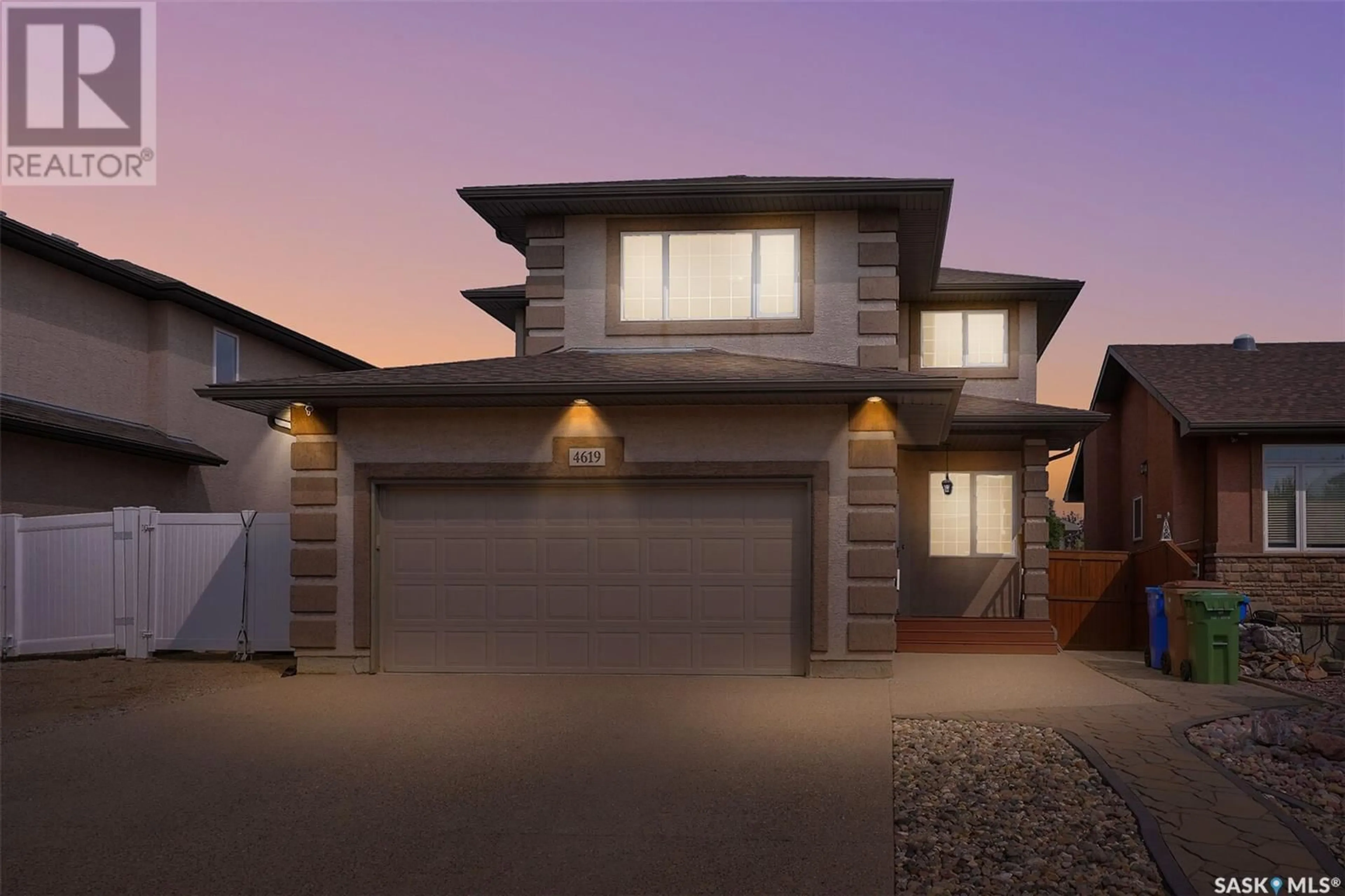 Home with vinyl exterior material, street for 4619 SHUMIATCHER CRESCENT, Regina Saskatchewan S4X0B8