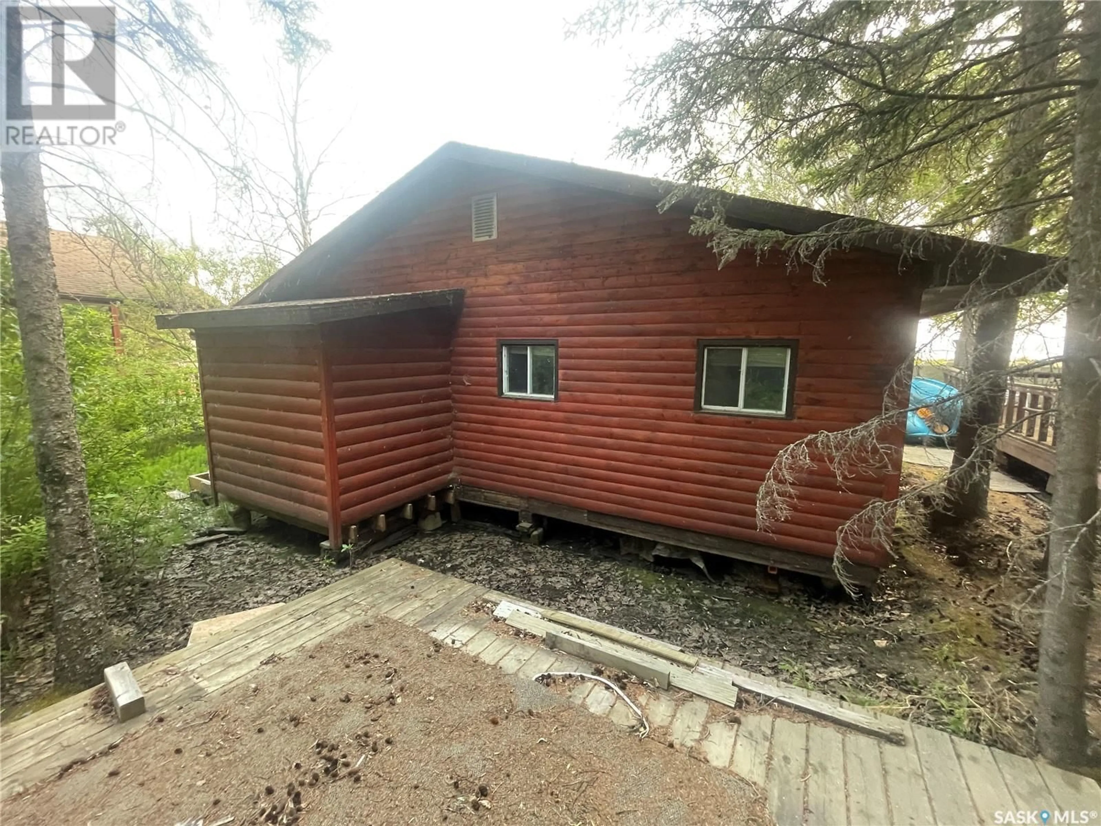 Shed for Meeting Lake Saskatchewan S0M2A0