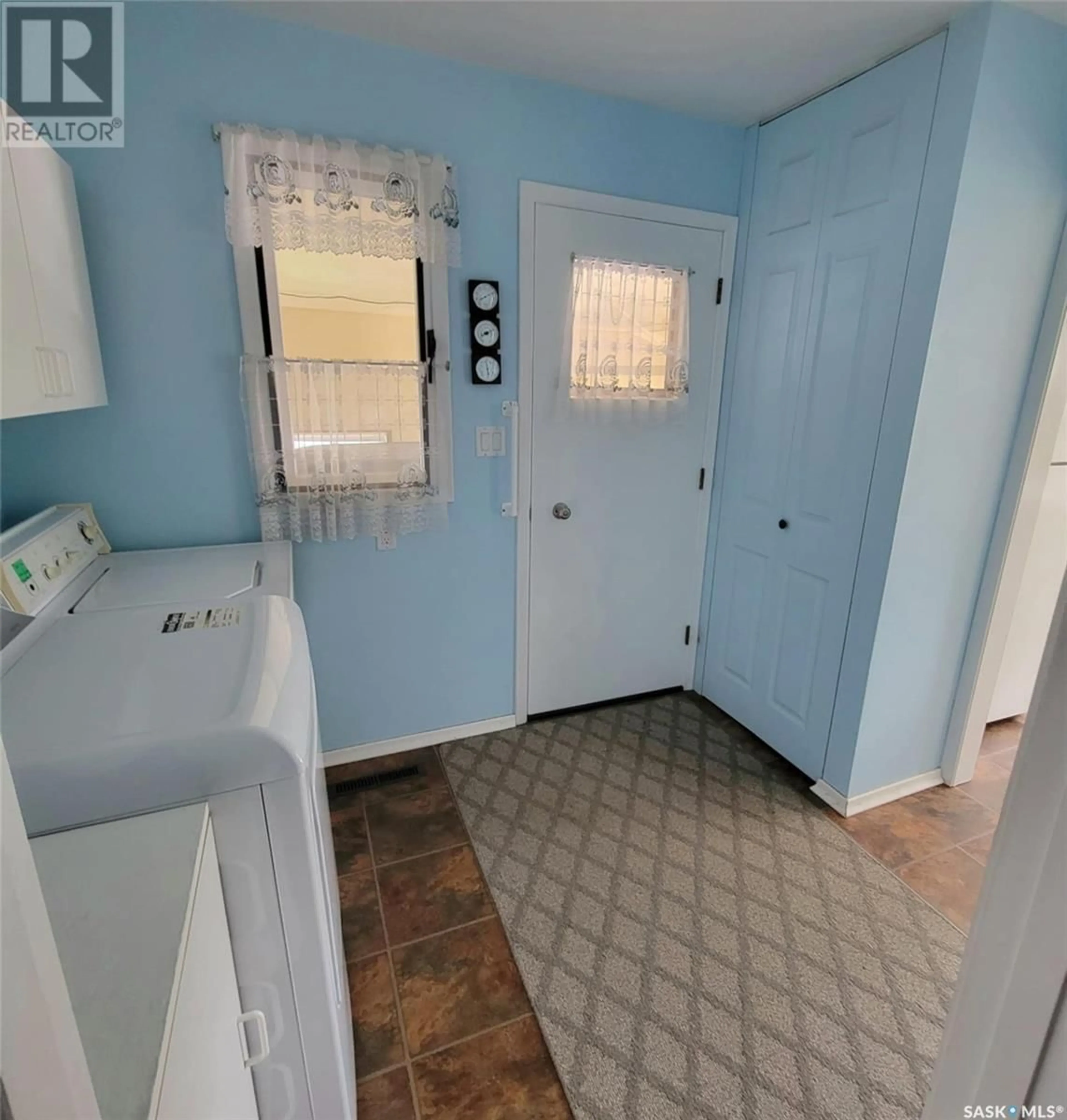 Laundry room for 240 2ND AVENUE, Preeceville Saskatchewan S0A3B0