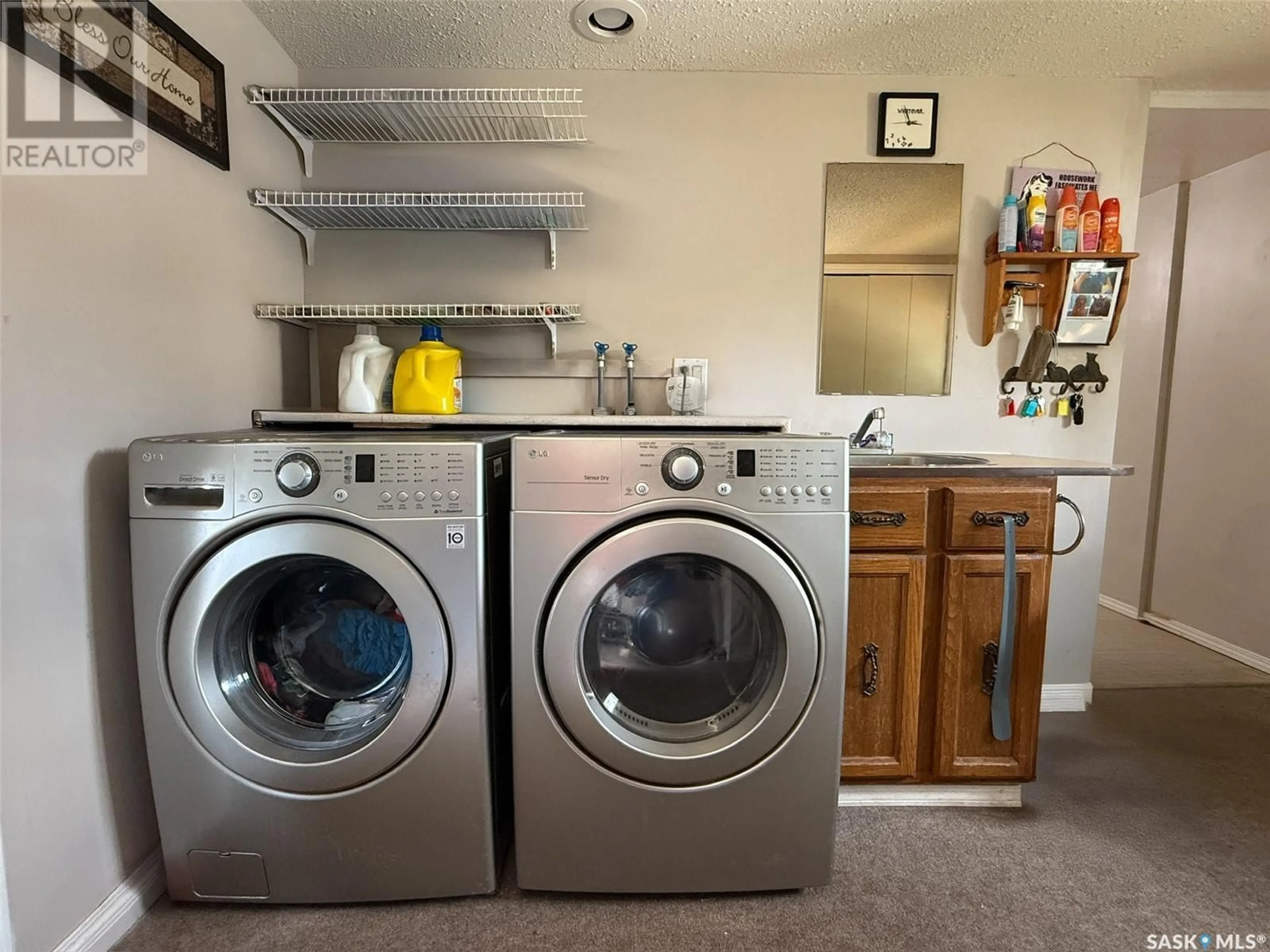 Laundry room for FEHR ACREAGE, Coulee Rm No. 136 Saskatchewan S9H4J8