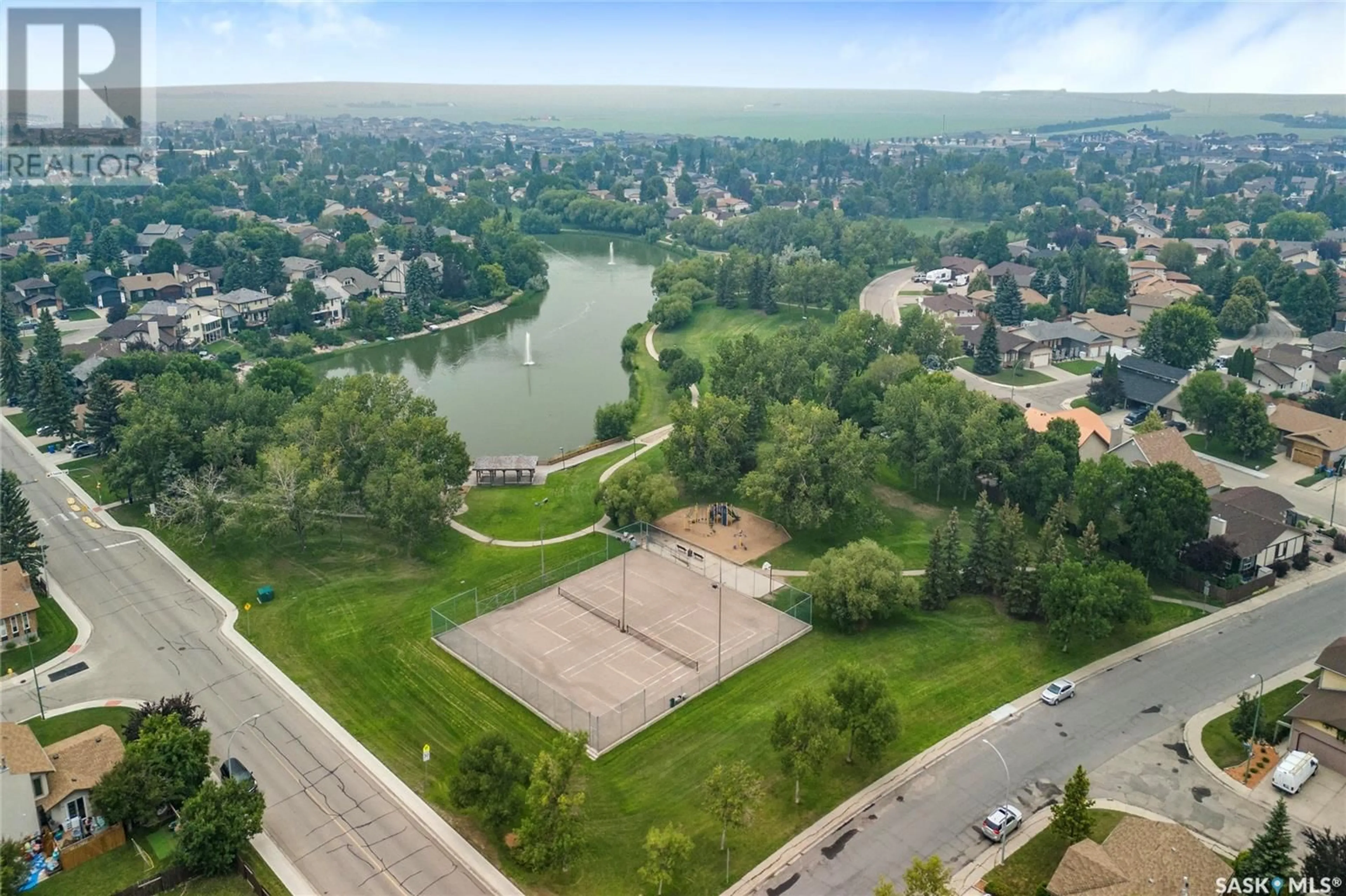 A pic from outside/outdoor area/front of a property/back of a property/a pic from drone, water/lake/river/ocean view for 1402 RADWAY STREET, Regina Saskatchewan S4X4A7