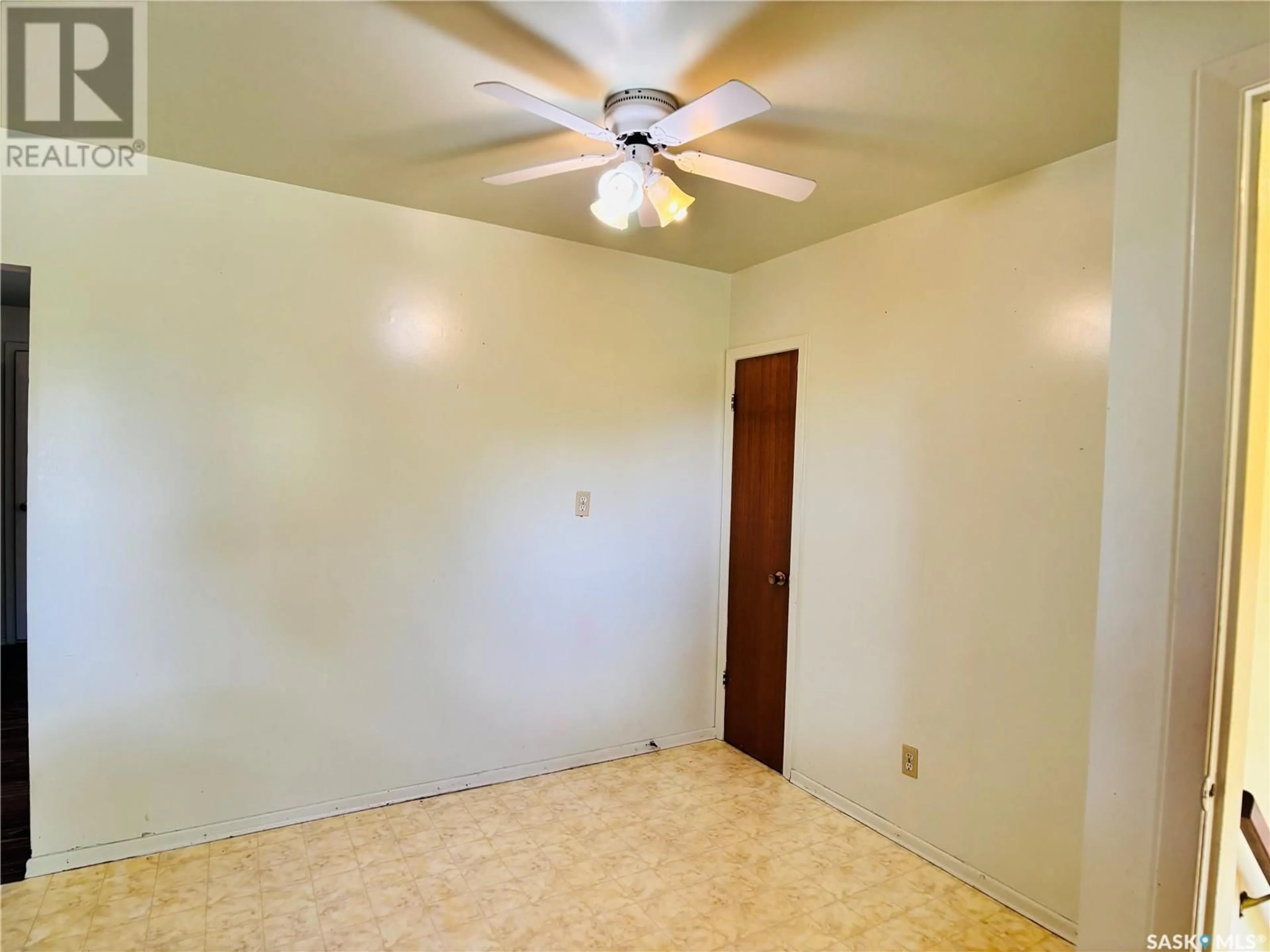 A pic of a room for 111 STEPHENS STREET, Gainsborough Saskatchewan S0C0Z0