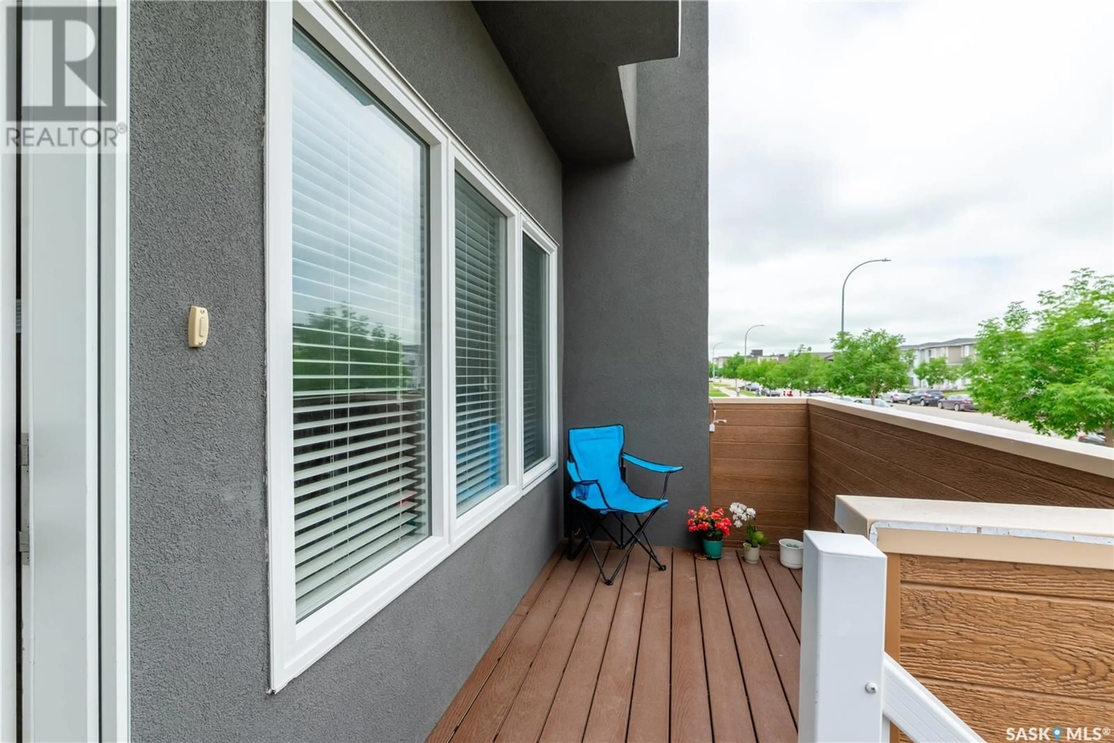 Balcony in the apartment, unknown for 3905 JAMES HILL ROAD, Regina Saskatchewan S4W0N8
