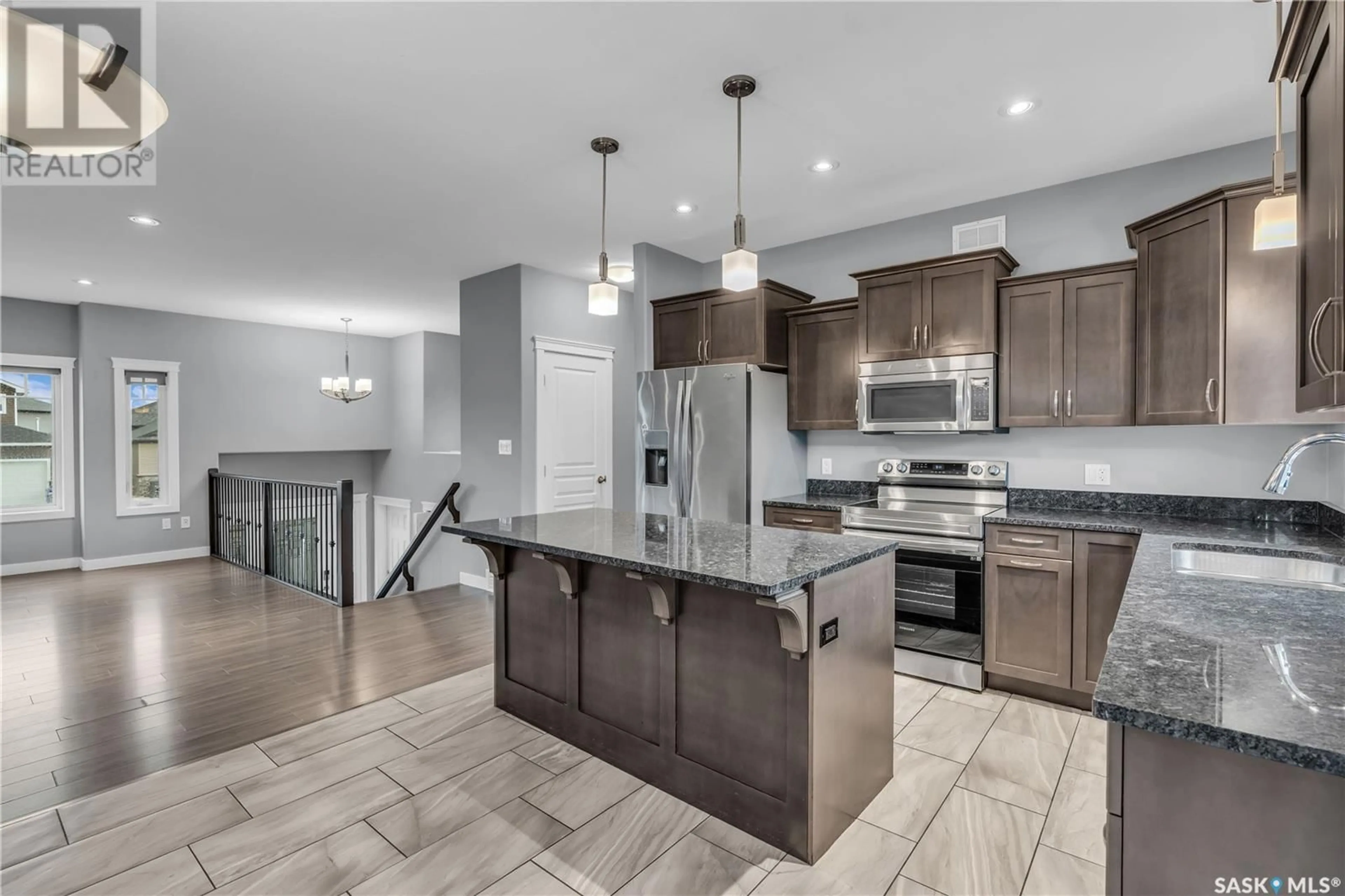 Open concept kitchen, unknown for 1123 HARGREAVES WAY, Saskatoon Saskatchewan S7L0A1