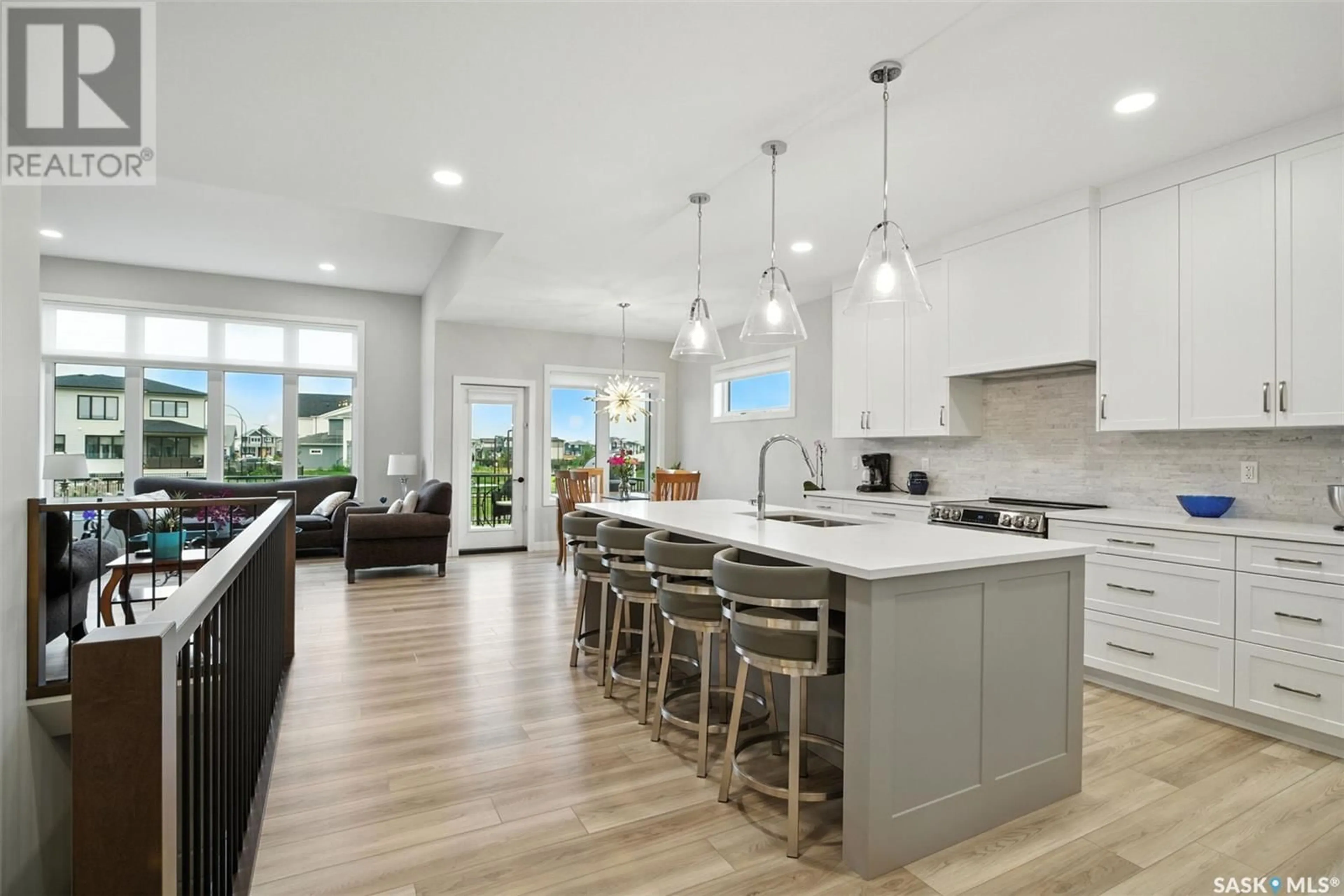 Open concept kitchen, ceramic/tile floor for 147 KATZ AVENUE, Saskatoon Saskatchewan S7V1S8