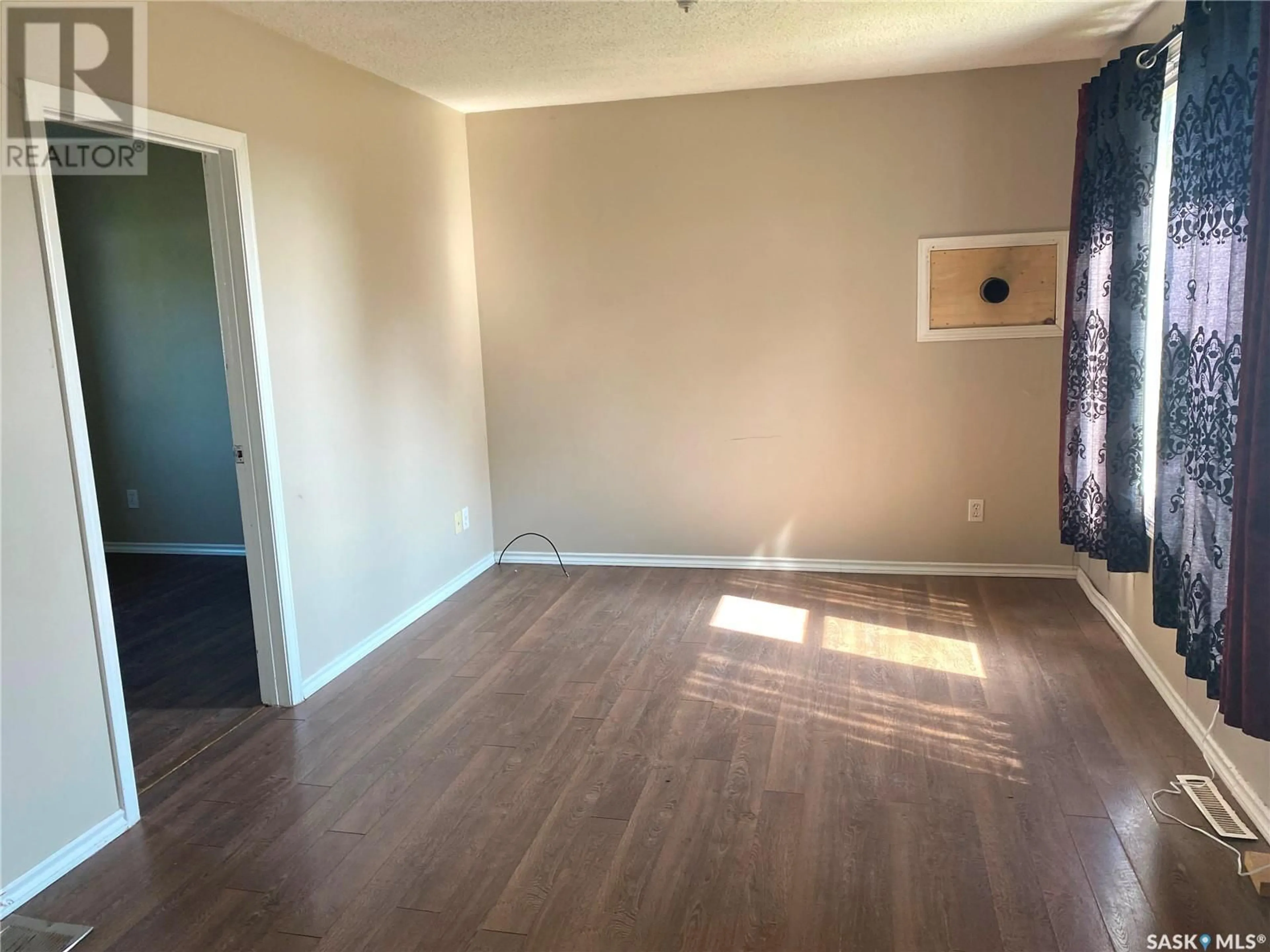 A pic of a room for 616 ROBINSON STREET, Regina Saskatchewan S4T2L9