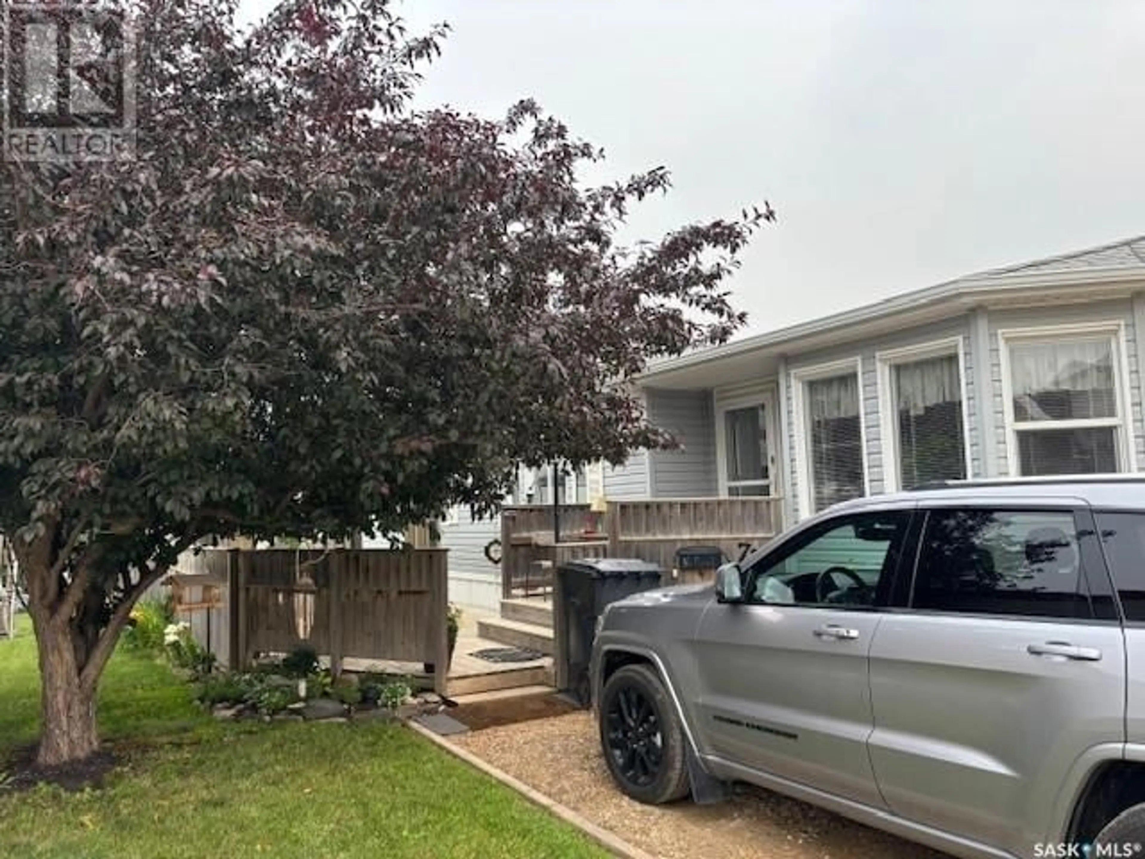 A pic from outside/outdoor area/front of a property/back of a property/a pic from drone, unknown for 77 MULBERRY ROAD, Blucher Rm No. 343 Saskatchewan S7B0A8