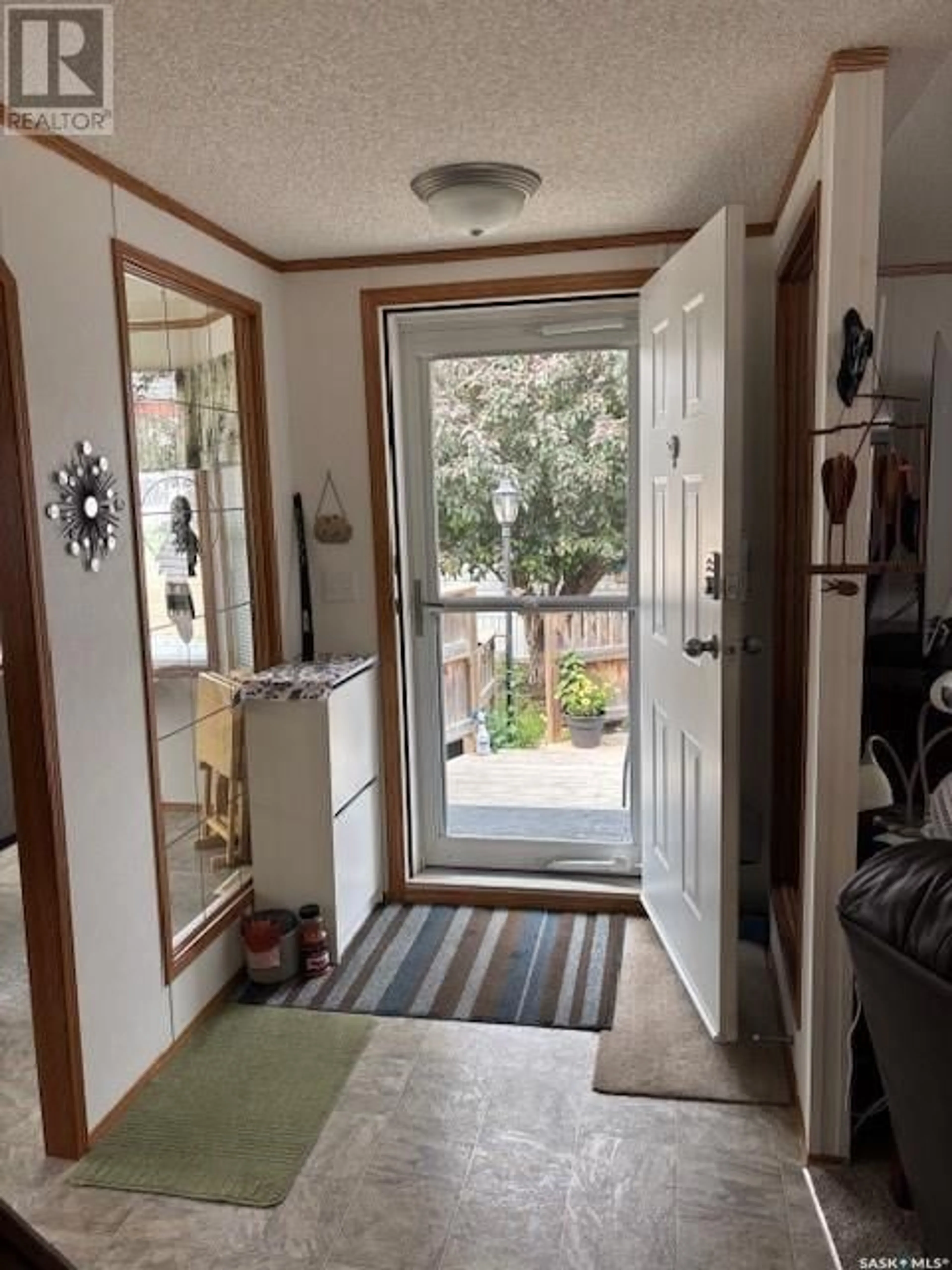 Indoor entryway for 77 MULBERRY ROAD, Blucher Rm No. 343 Saskatchewan S7B0A8