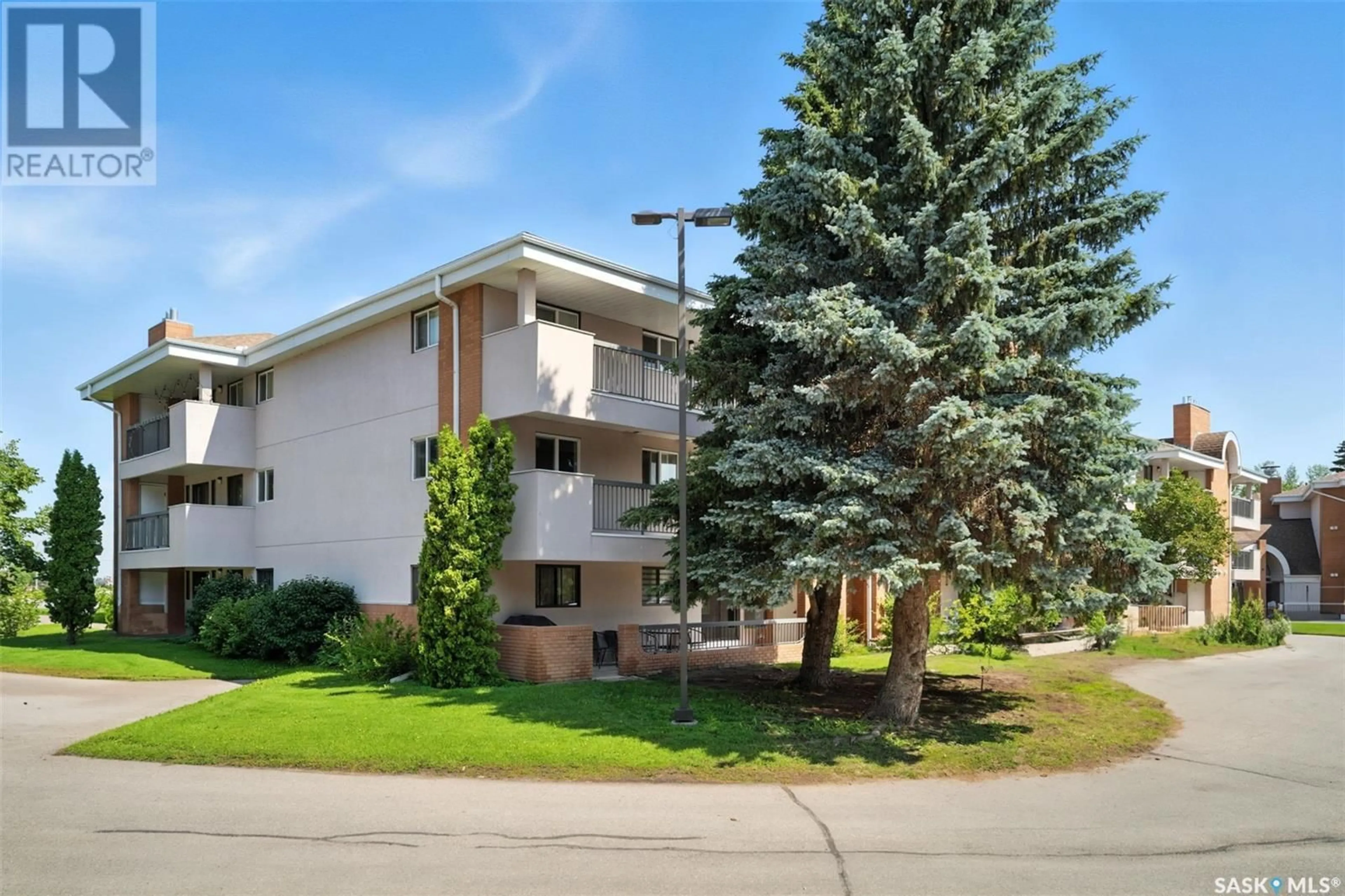 Patio, unknown for 209A - 110 CREE PLACE, Saskatoon Saskatchewan S7K7Y9
