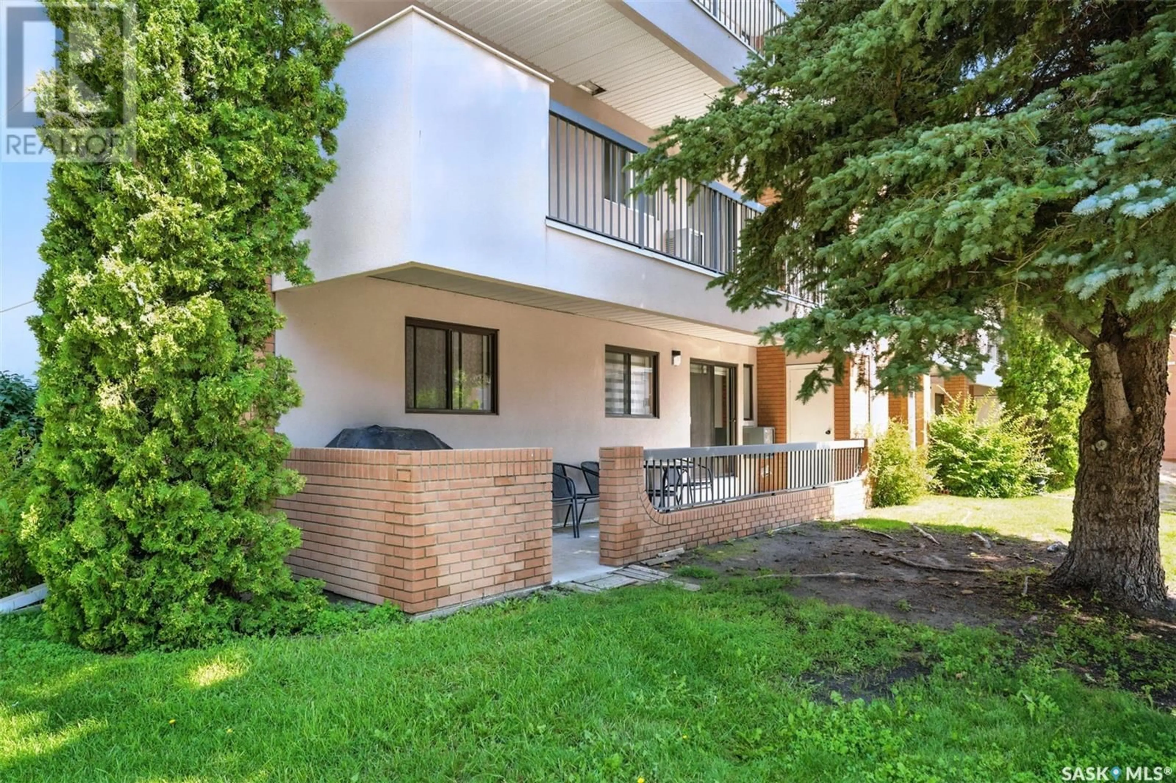 Patio, street for 209A - 110 CREE PLACE, Saskatoon Saskatchewan S7K7Y9