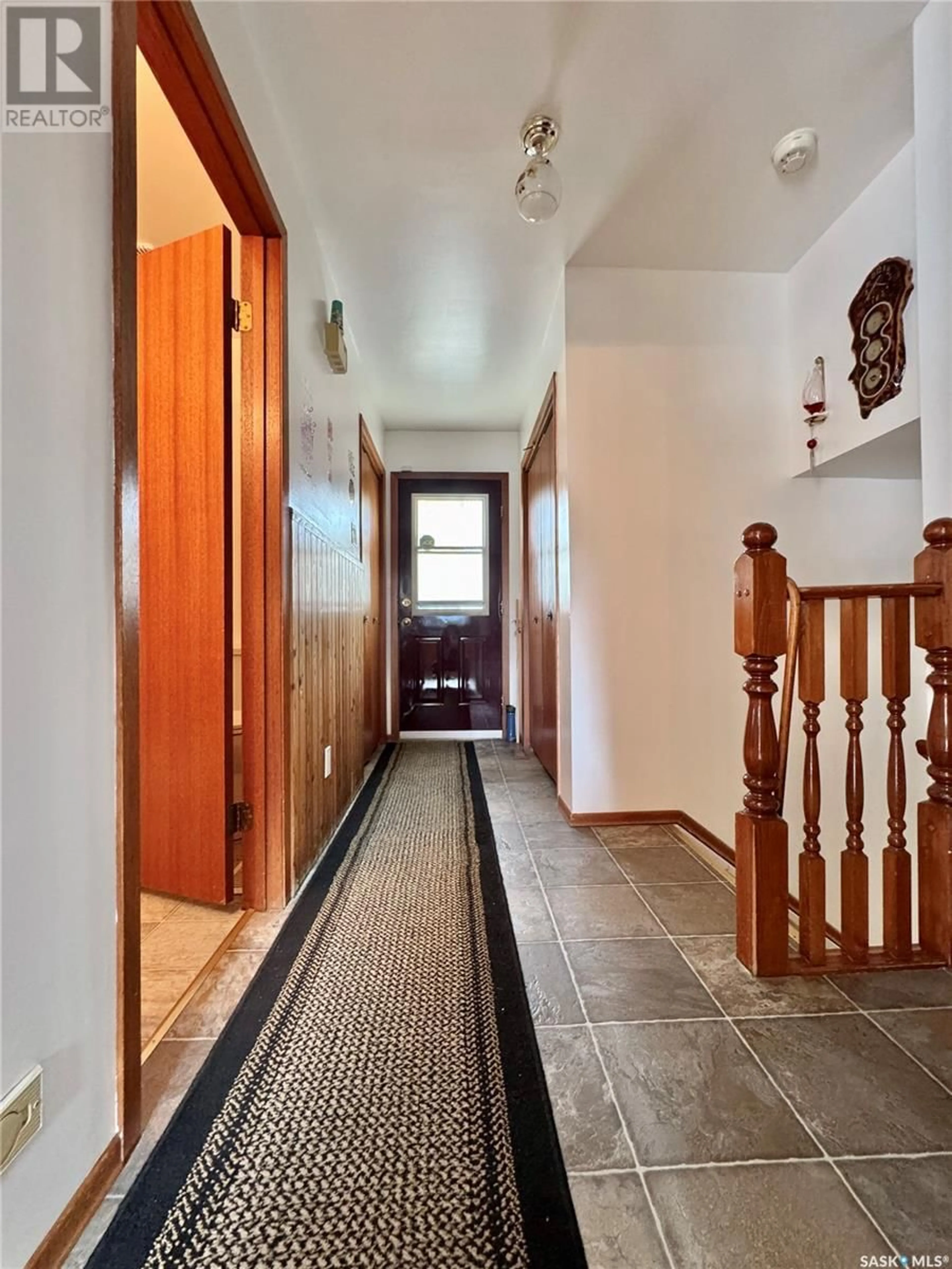 Indoor foyer for 109 LOPSTON STREET, Churchbridge Saskatchewan S0A0M0