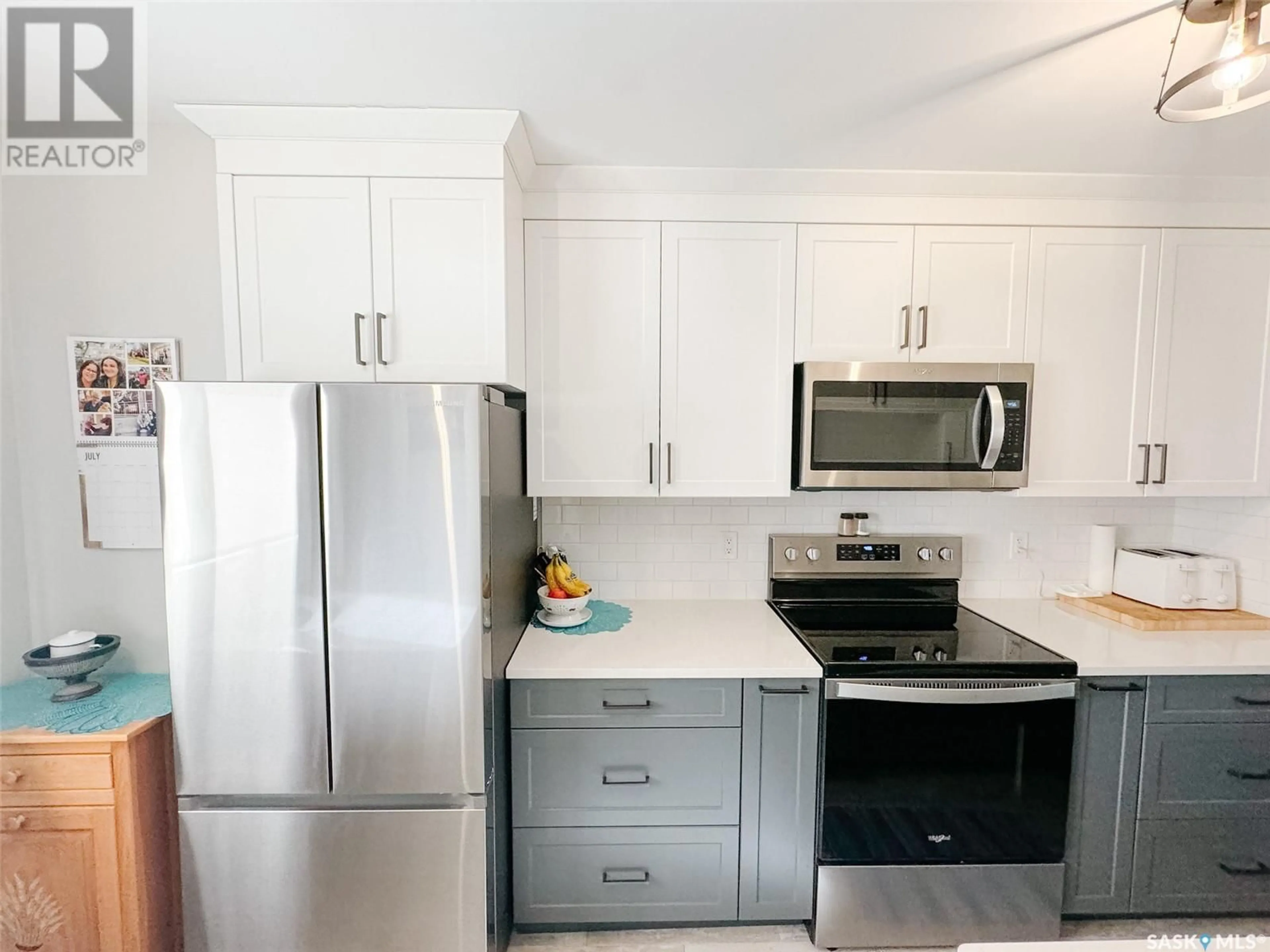 Unknown for 4 330 HAIGHT CRESCENT, Saskatoon Saskatchewan S7H4V9
