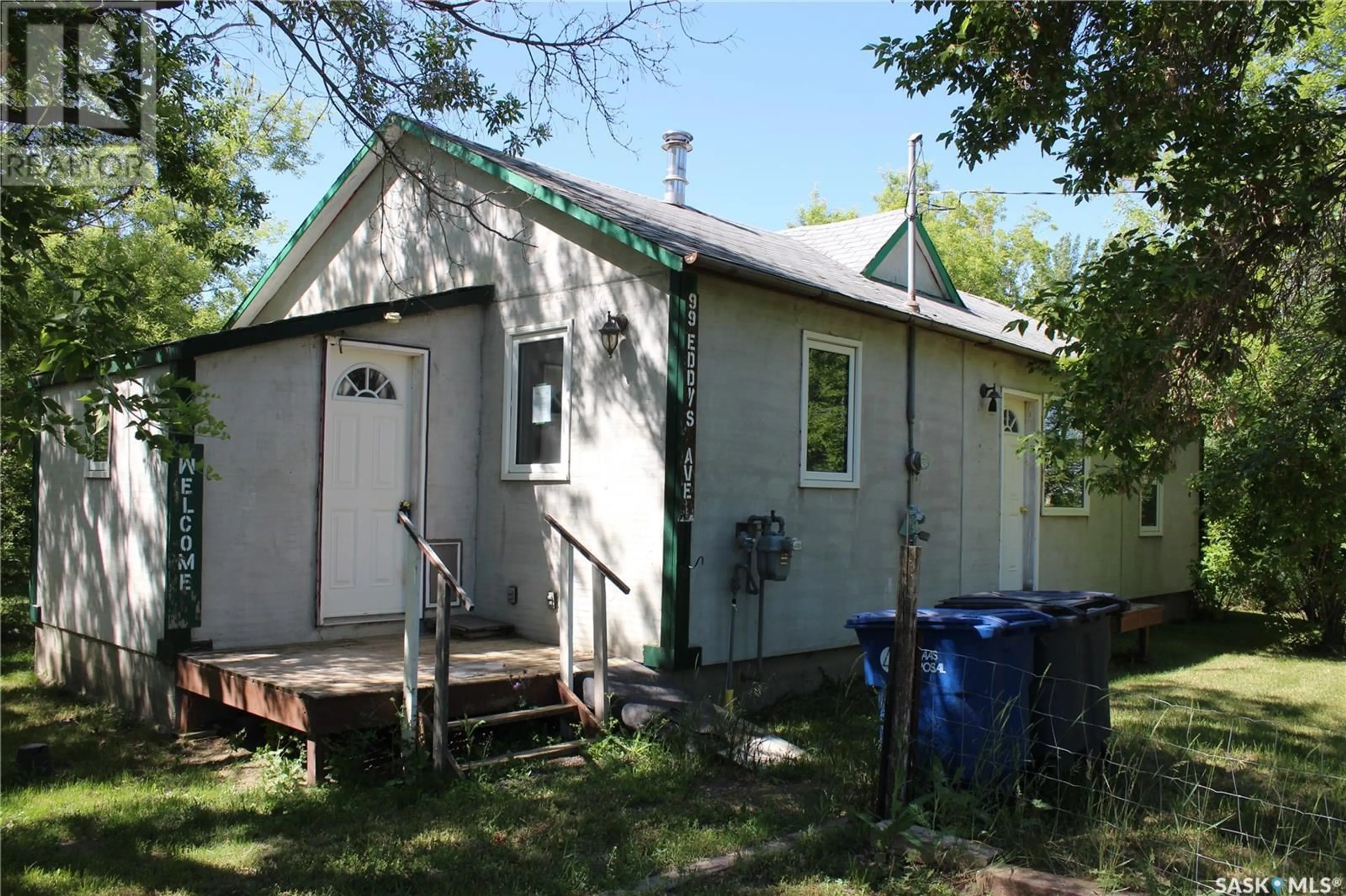 Shed for 99 EDDYS AVENUE, Halbrite Saskatchewan S0C1H0