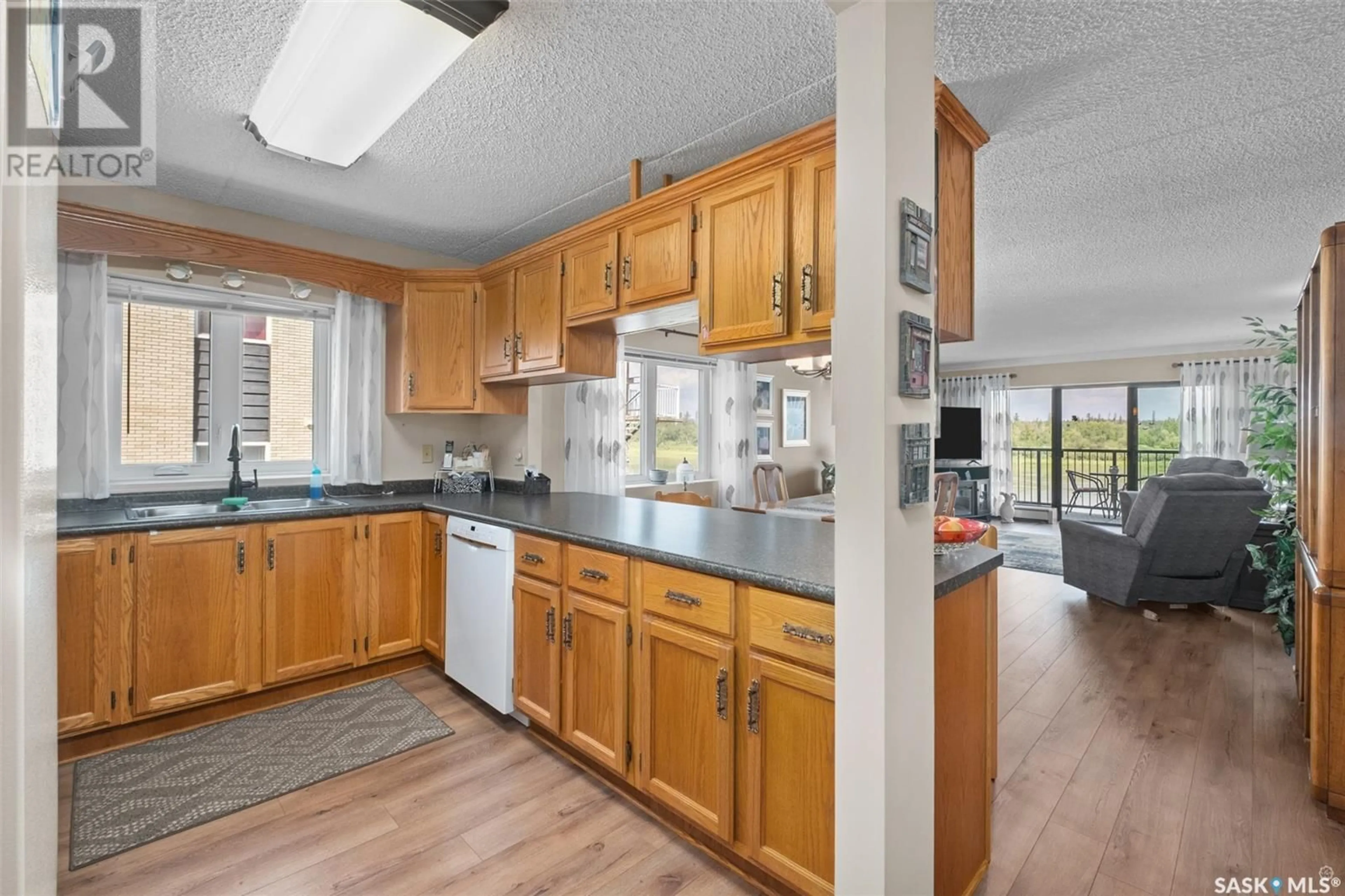 Open concept kitchen, unknown for 2A - 516 RIVER STREET, Prince Albert Saskatchewan S6V0A6