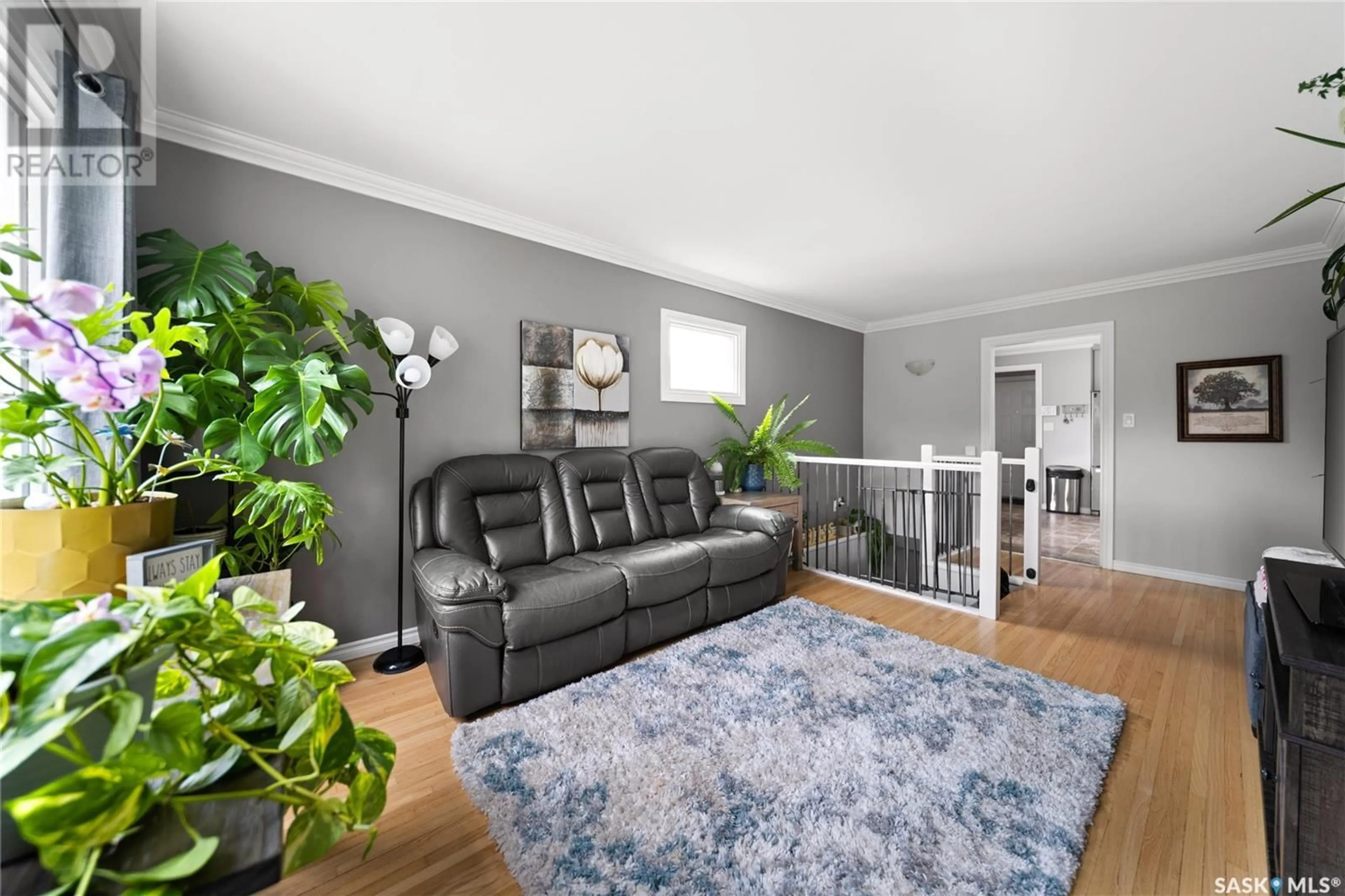 Living room with furniture, unknown for 1450 YORK STREET, Regina Saskatchewan S4T4P7