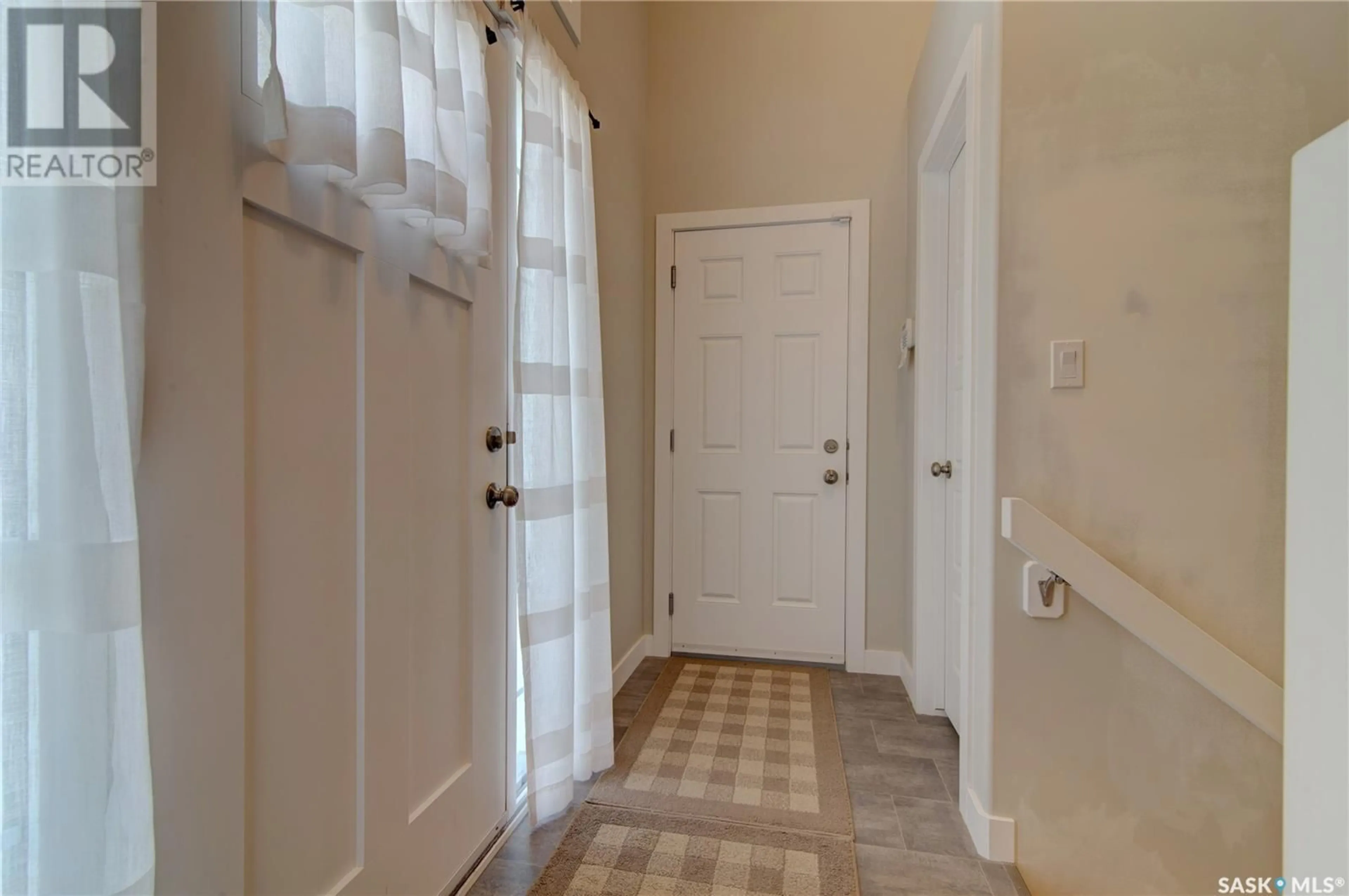 Indoor entryway for 4029 WATERER STREET, Regina Saskatchewan S4W0N2