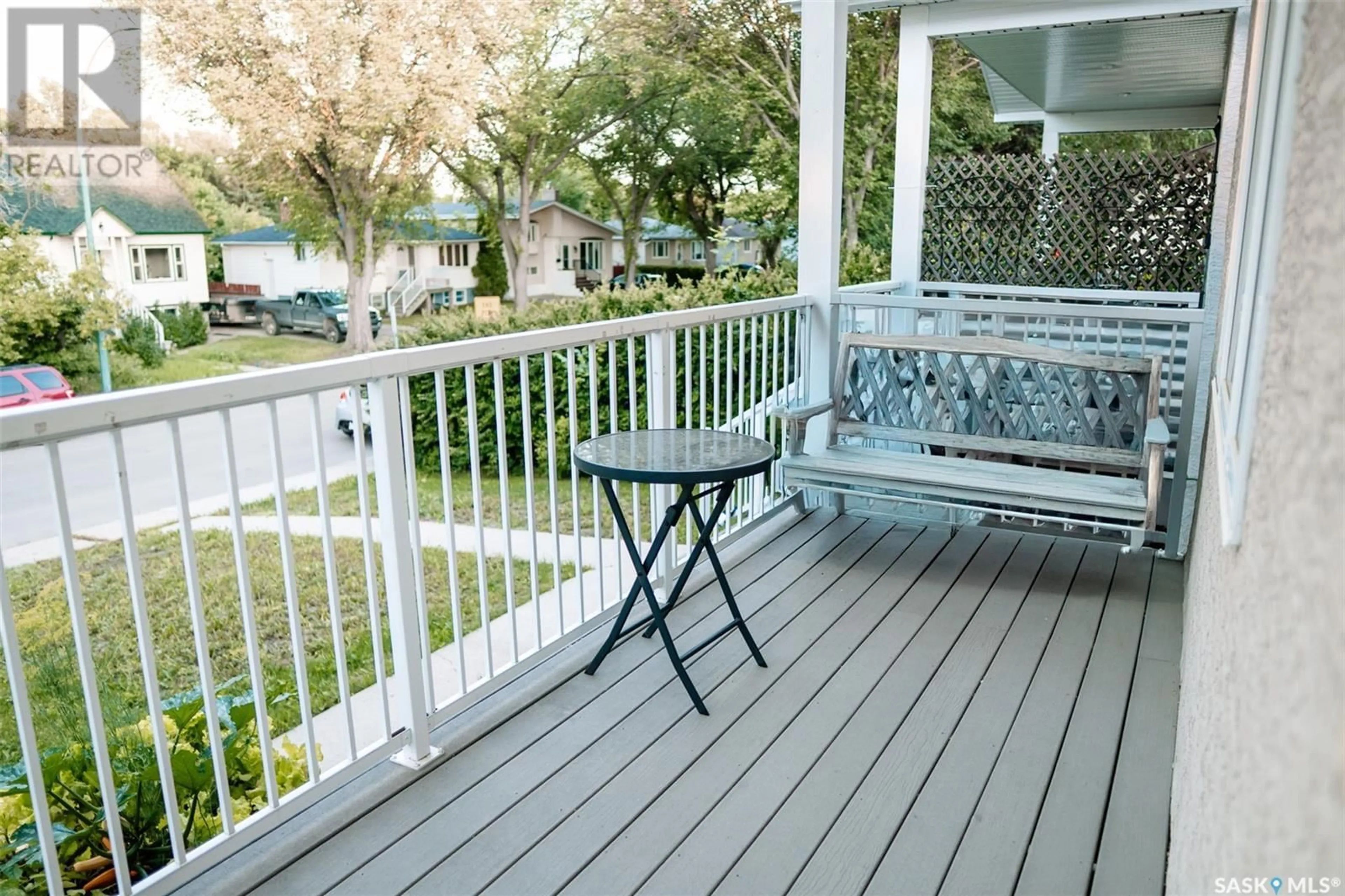 Patio, water/lake/river/ocean view for 2710 FRANCIS STREET, Regina Saskatchewan S4N2R3
