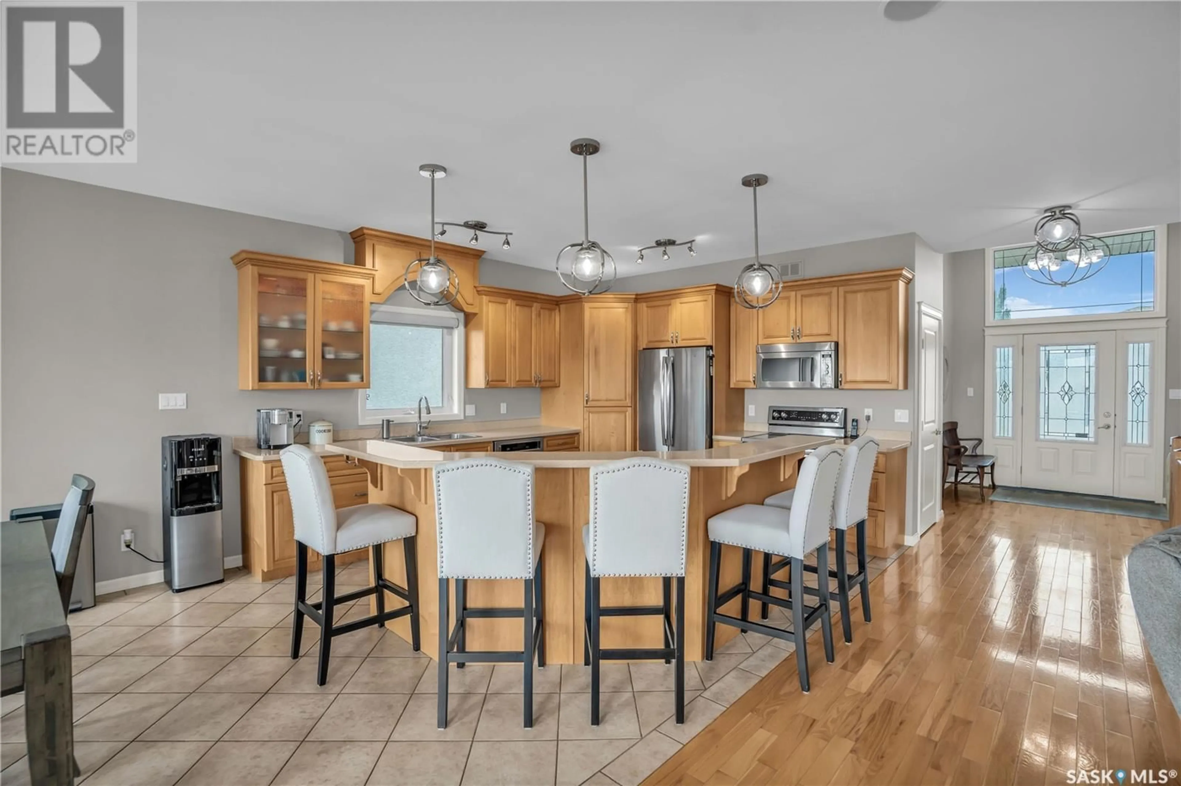 Open concept kitchen, ceramic/tile floor for 635 JASPAR PLACE, Prince Albert Saskatchewan S6V8E4