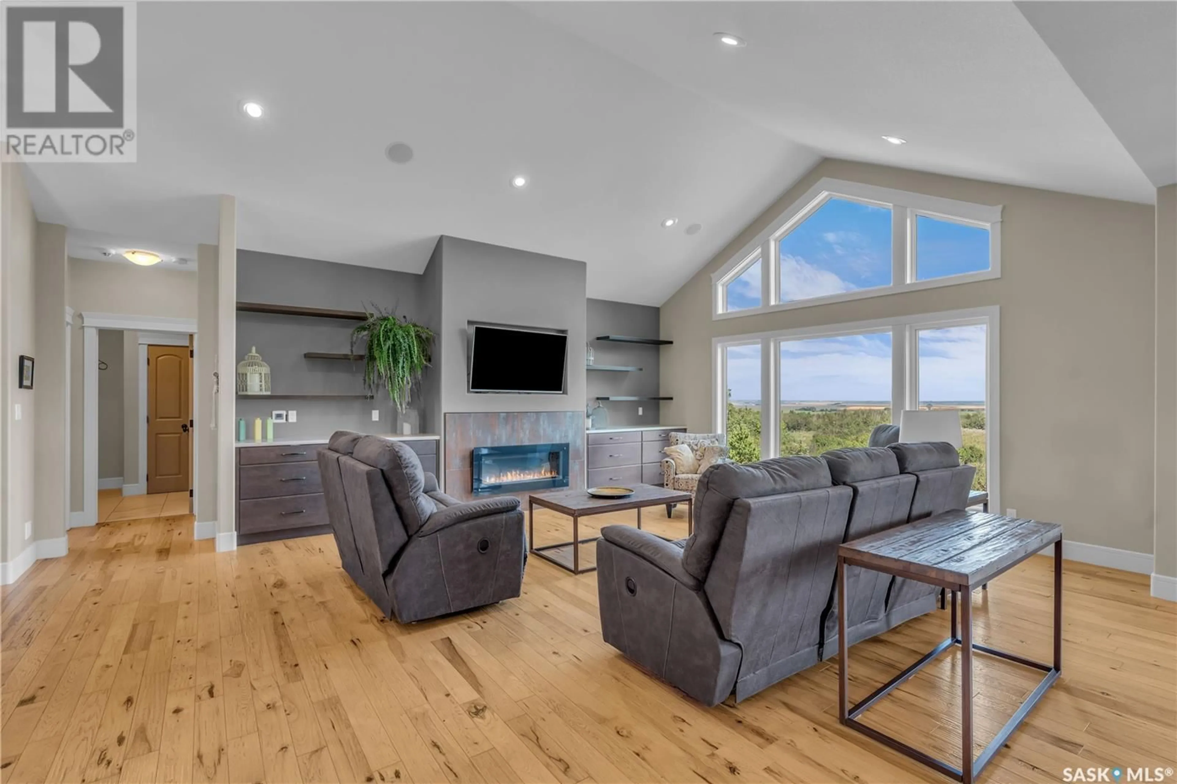 Living room with furniture, unknown for 111 PRAIRIE DRIVE, Aberdeen Rm No. 373 Saskatchewan S7A0A1