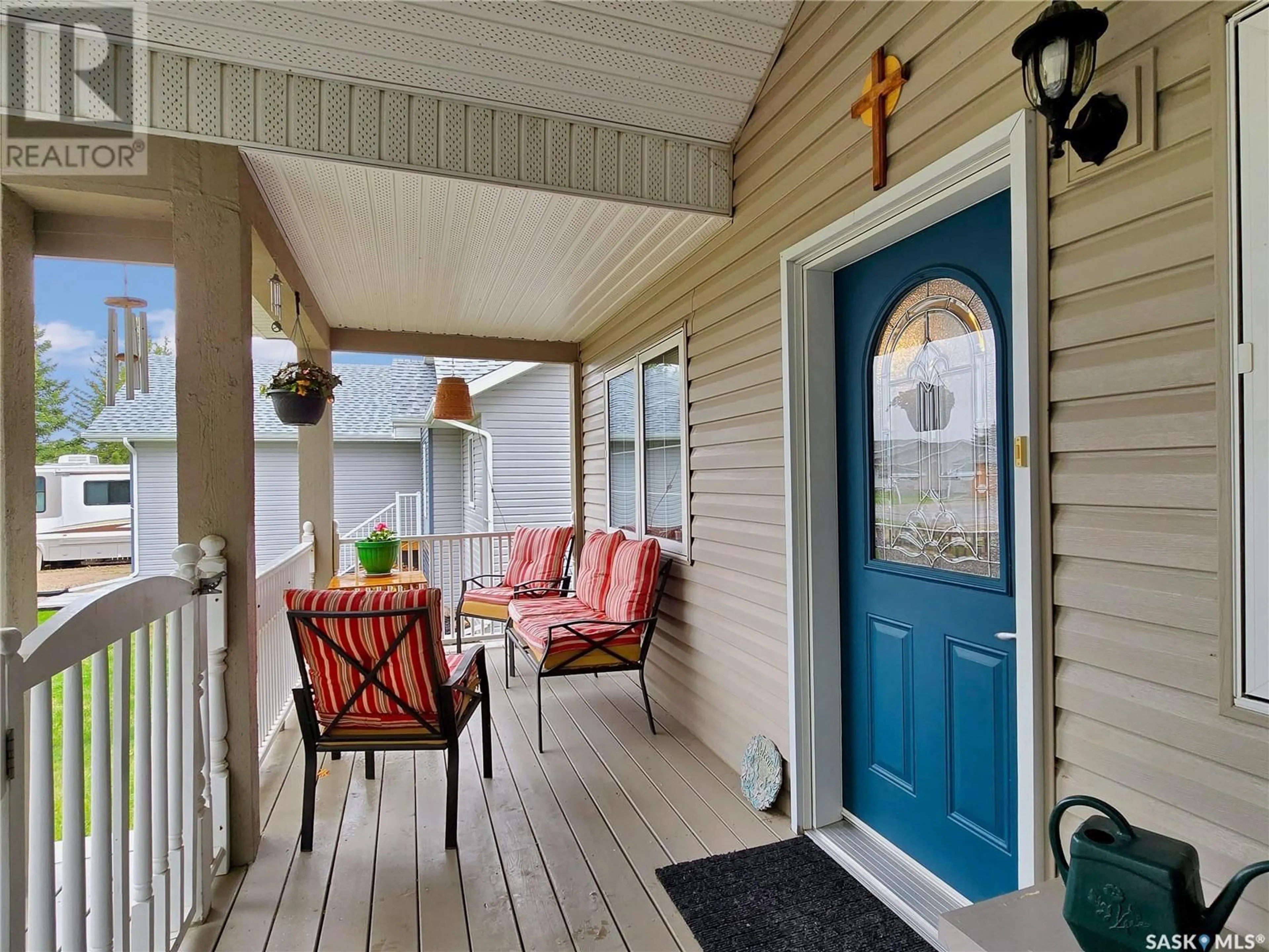 Indoor entryway for 5001 CENTRAL AVENUE, Waldheim Saskatchewan S0K4R0