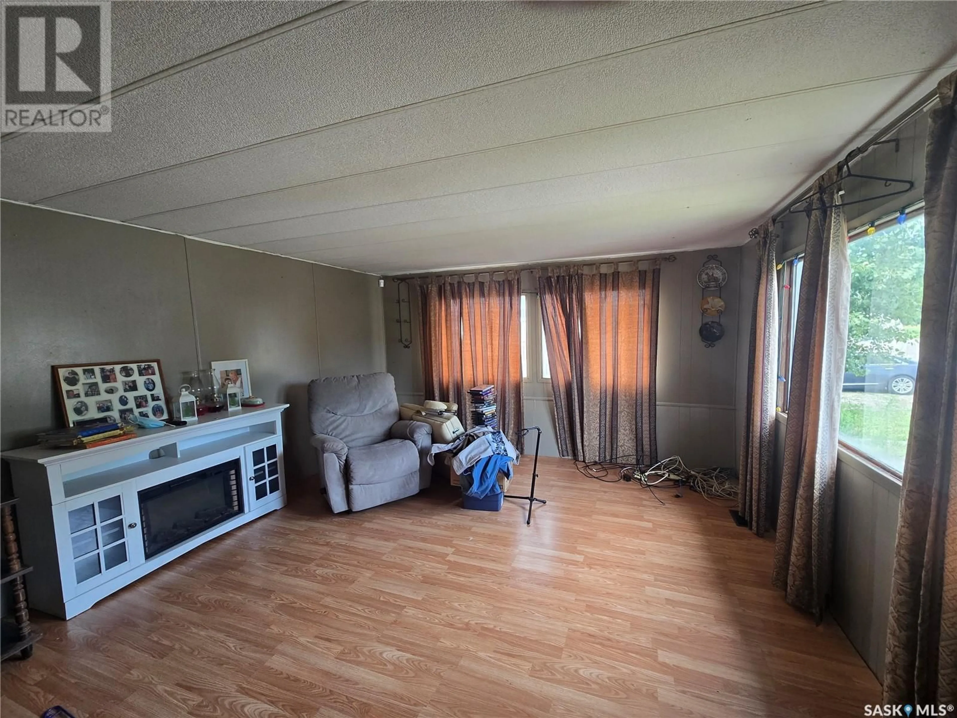 A pic of a room for 404 STANLEY STREET, Stoughton Saskatchewan S0G4T0
