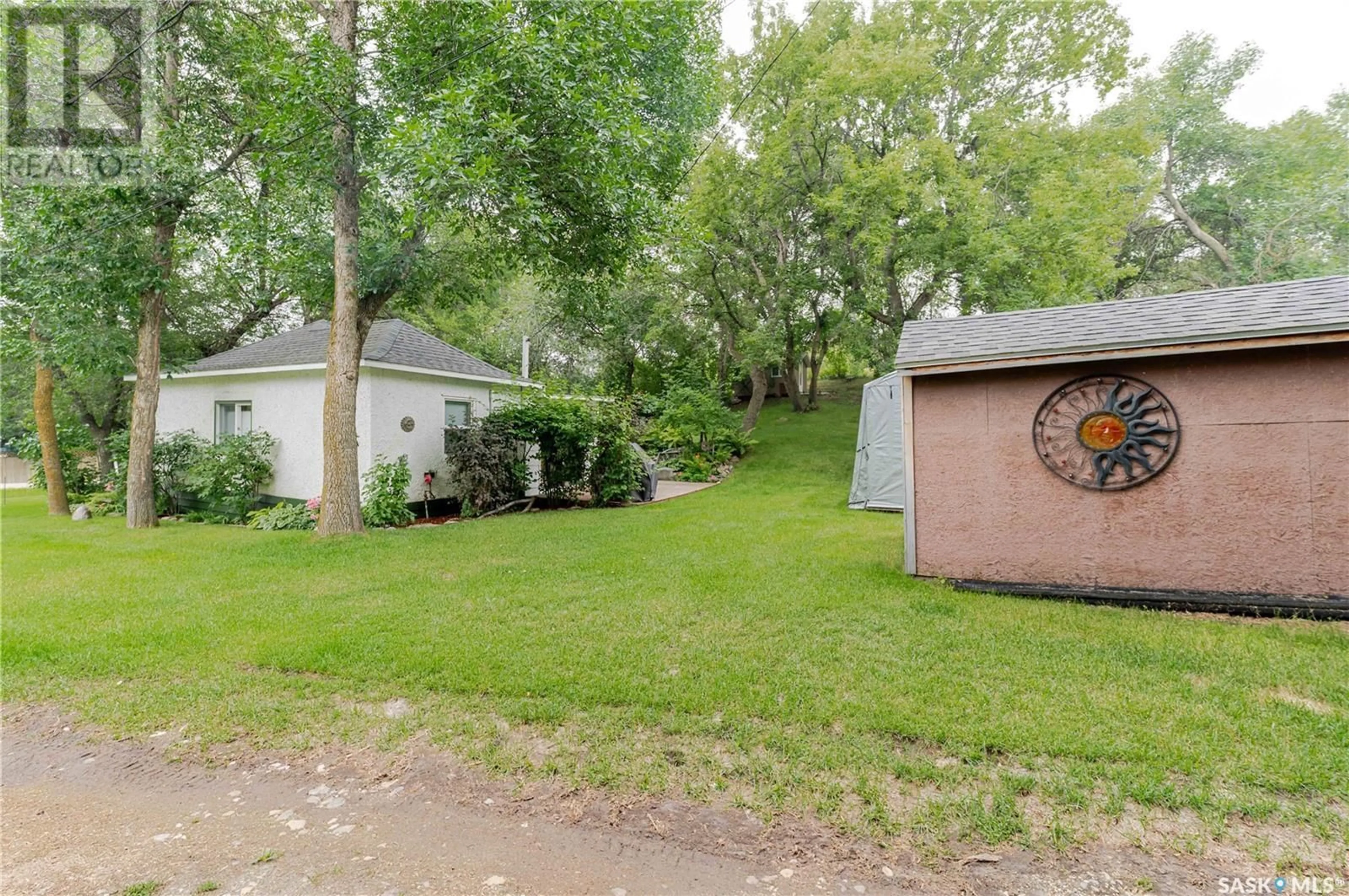 Unknown for 101 METROPOLITAN DRIVE, South Lake Saskatchewan S0H0X0