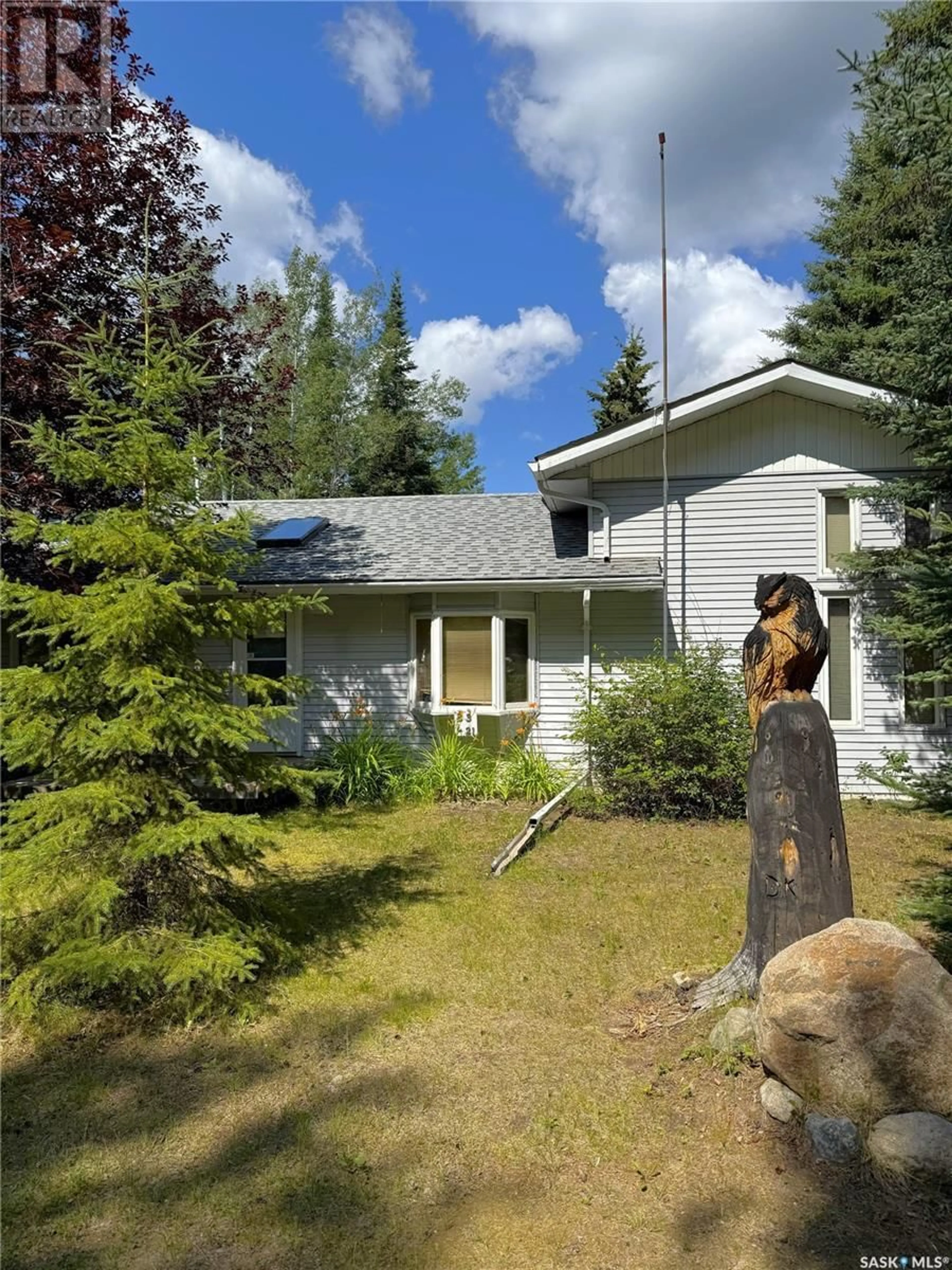 A pic from outside/outdoor area/front of a property/back of a property/a pic from drone, unknown for 308 FRANCIS AVENUE, Lakeland Rm No. 521 Saskatchewan S0J0N0