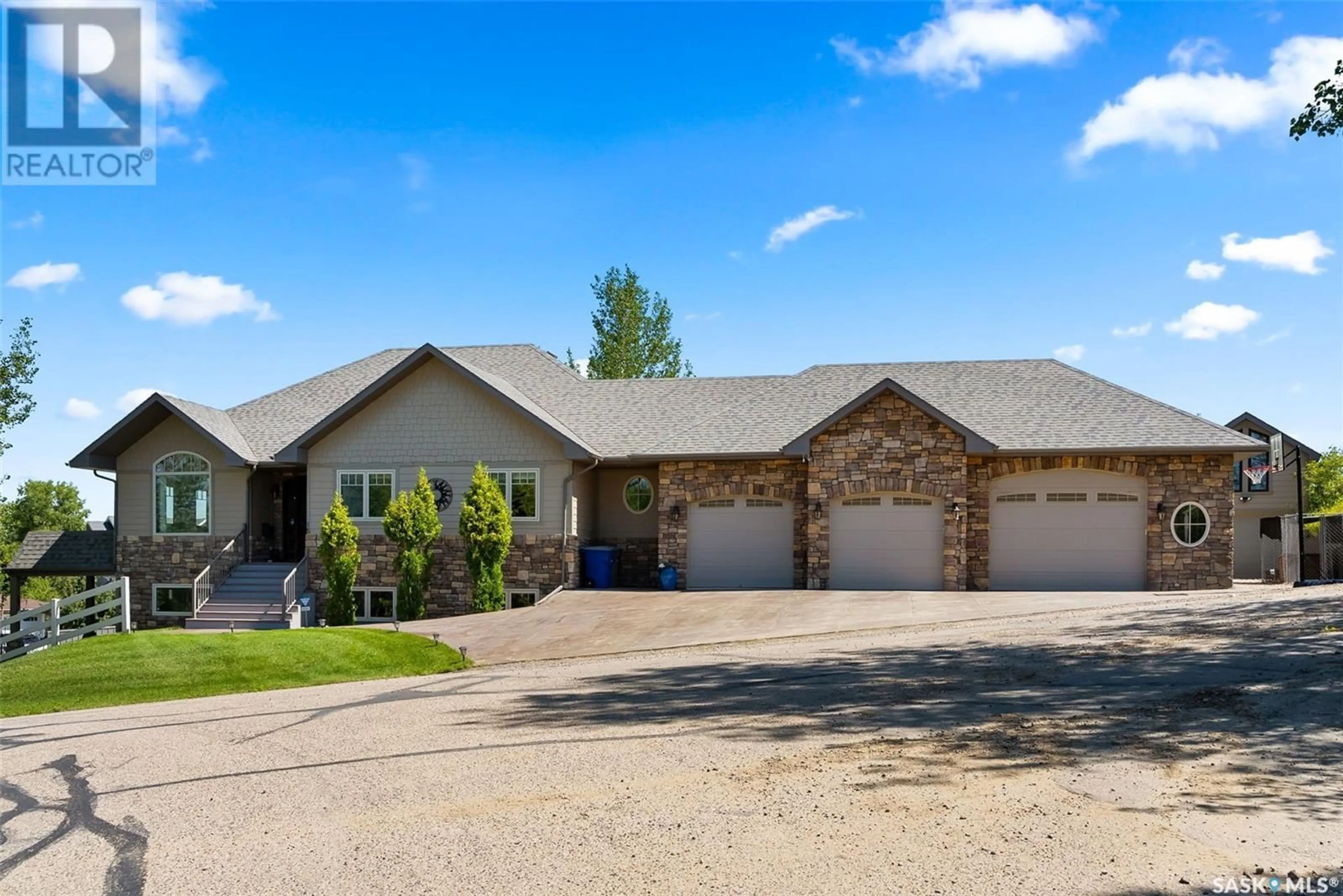 Unknown for 15 MEADOW BAY, Lumsden Saskatchewan S0G3C0