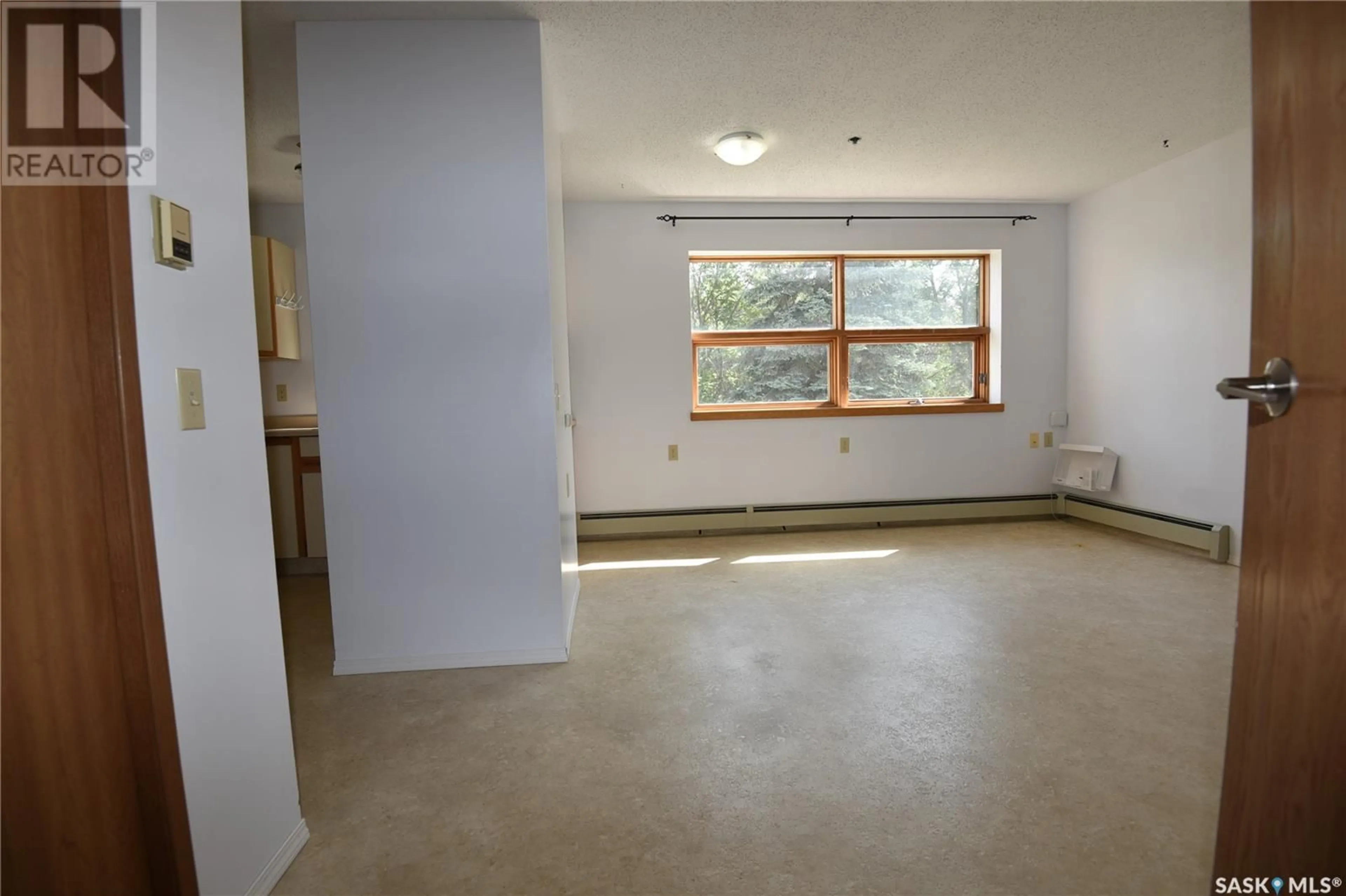 A pic of a room for 207 102 MANOR DRIVE, Nipawin Saskatchewan S0E1E0
