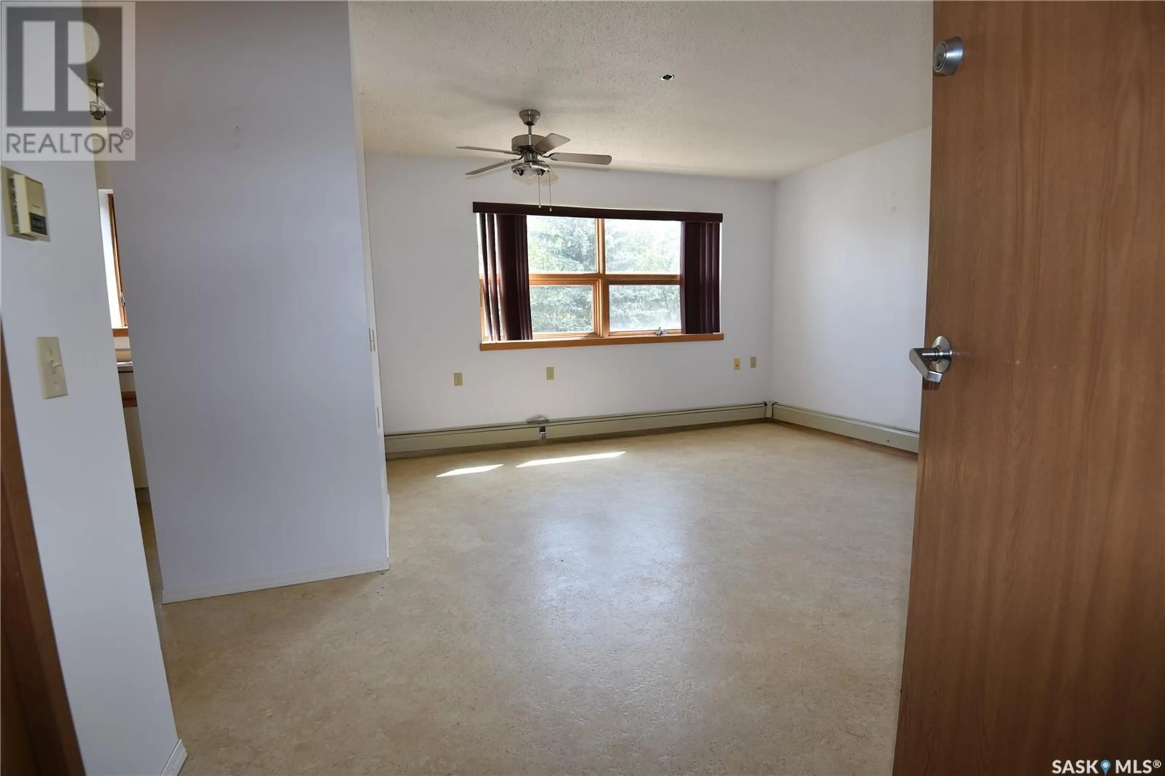 A pic of a room for 102 - 307 MANOR DRIVE, Nipawin Saskatchewan S0E1E0