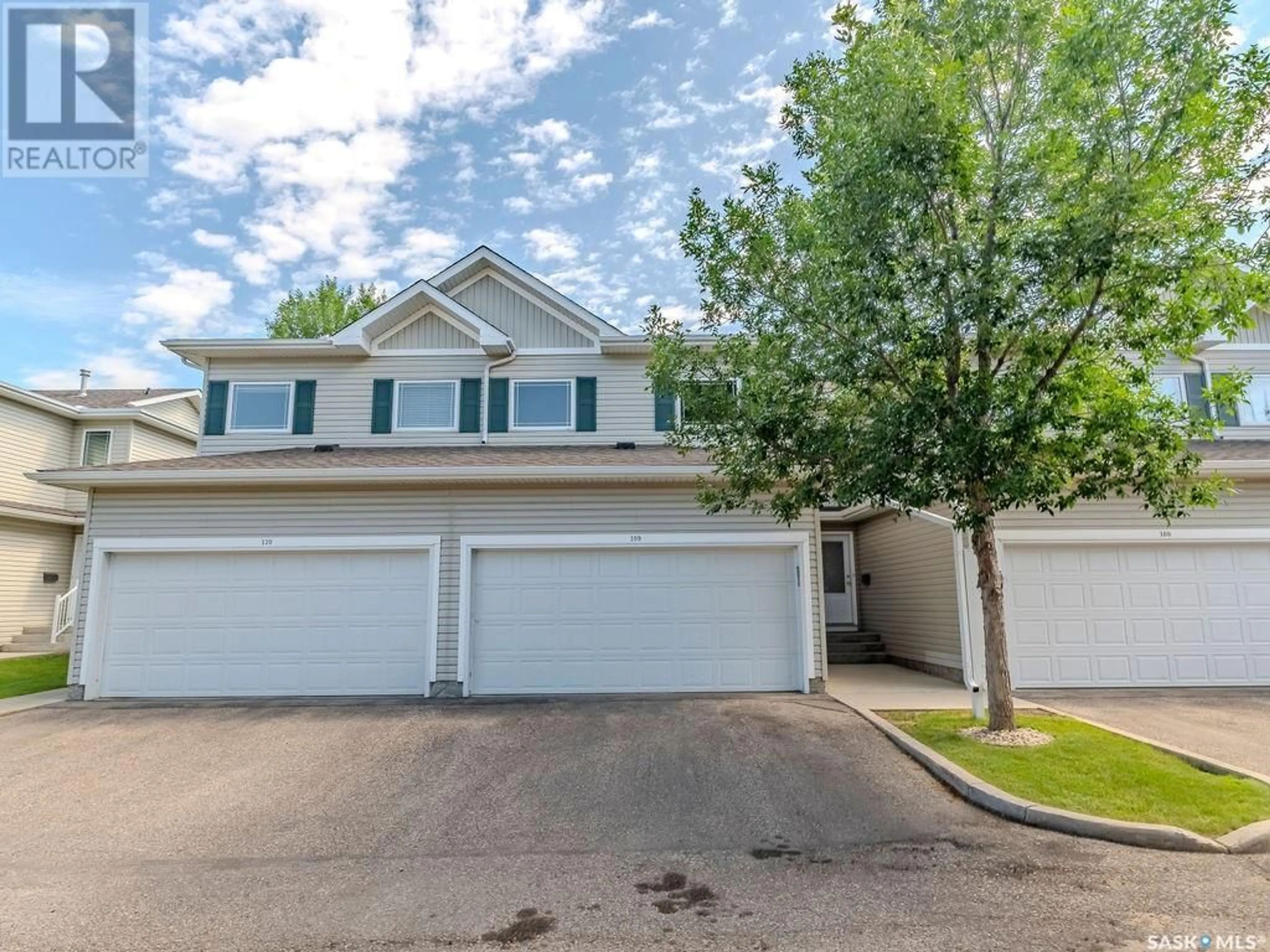 Unknown for 109 825 HERITAGE GREEN, Saskatoon Saskatchewan S7H5S7