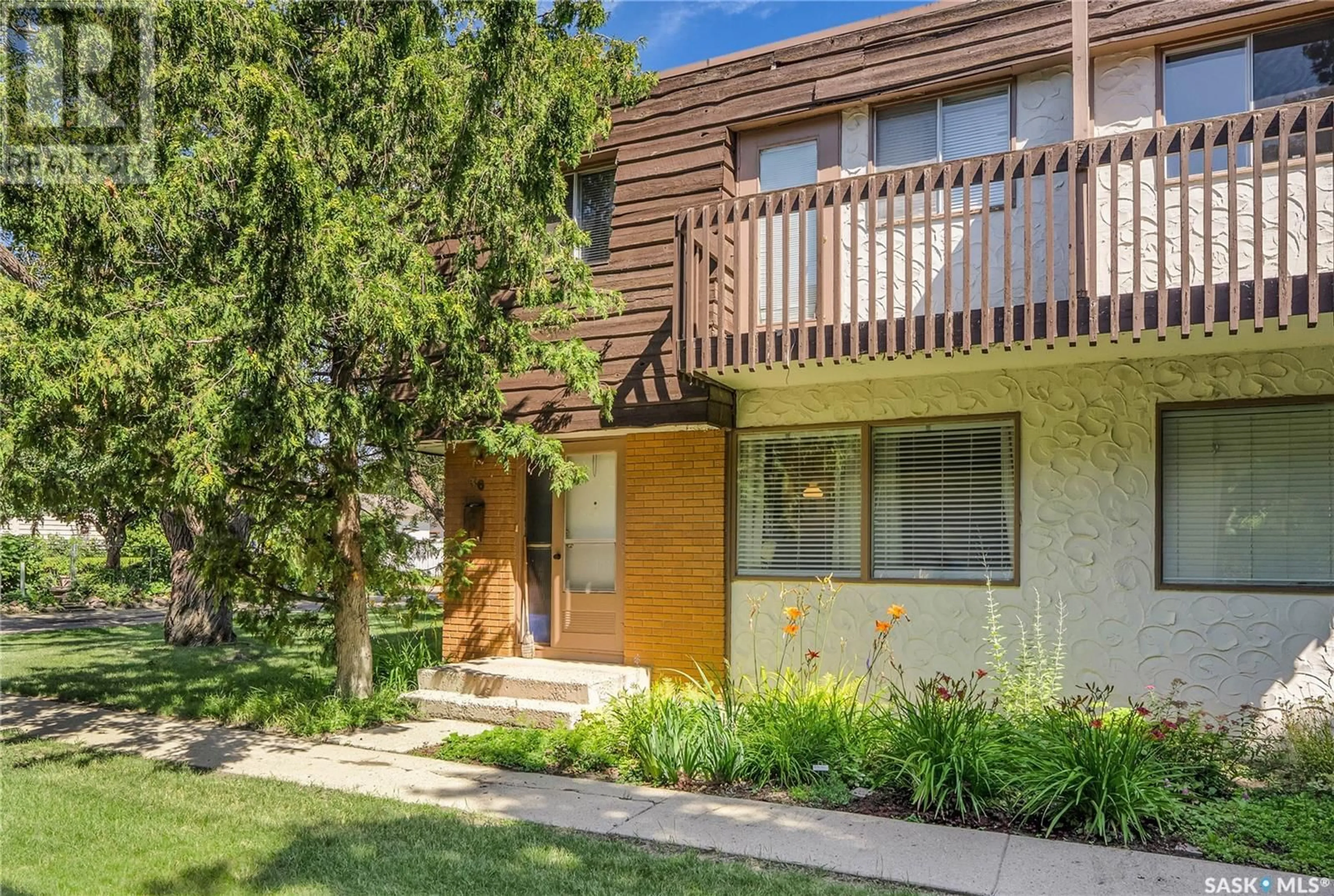 Unknown for 36 120 ACADIA DRIVE, Saskatoon Saskatchewan S7H3V2