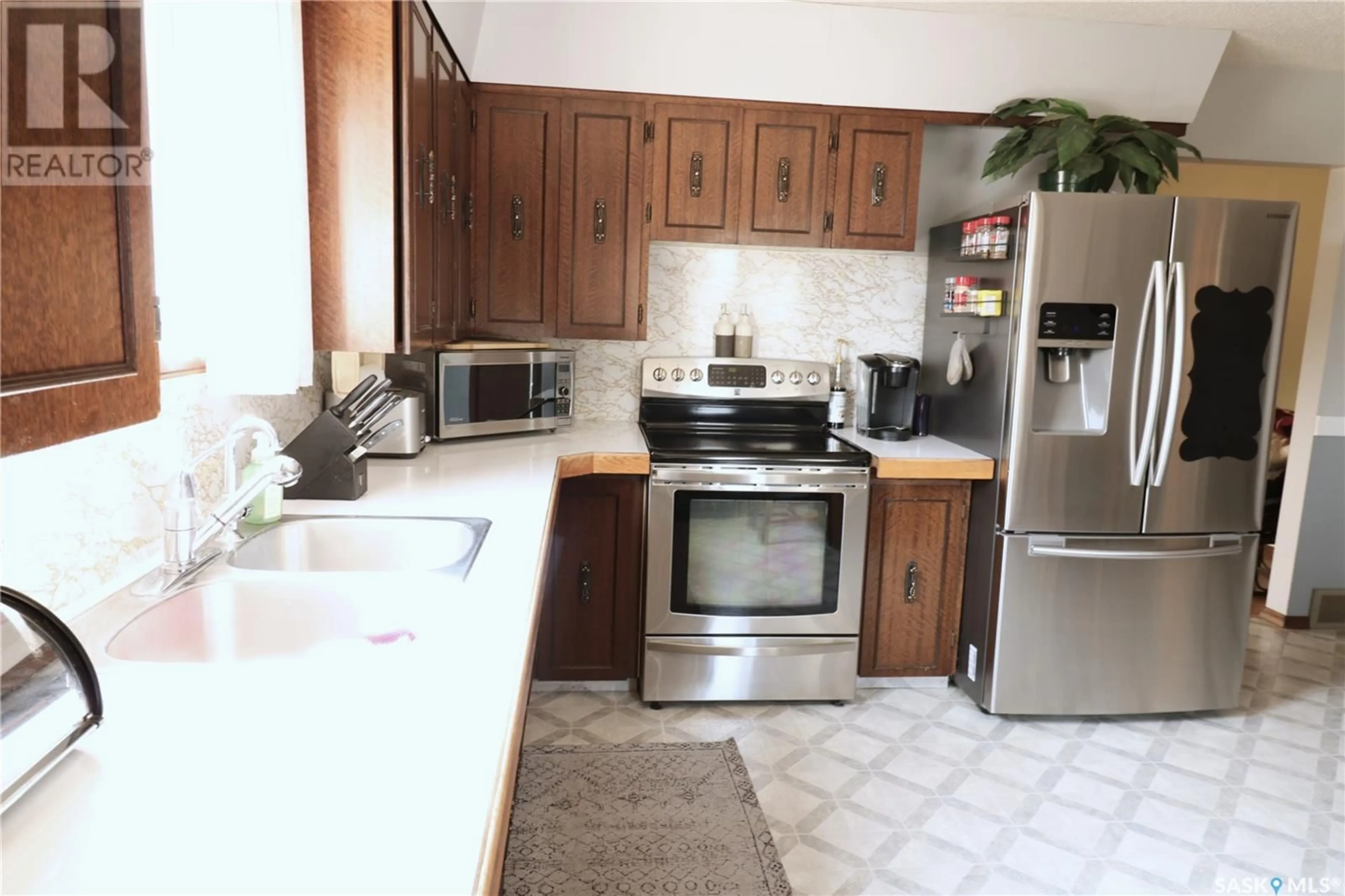 Standard kitchen, ceramic/tile floor for 181 MAIN STREET, Grayson Saskatchewan S0A1E0