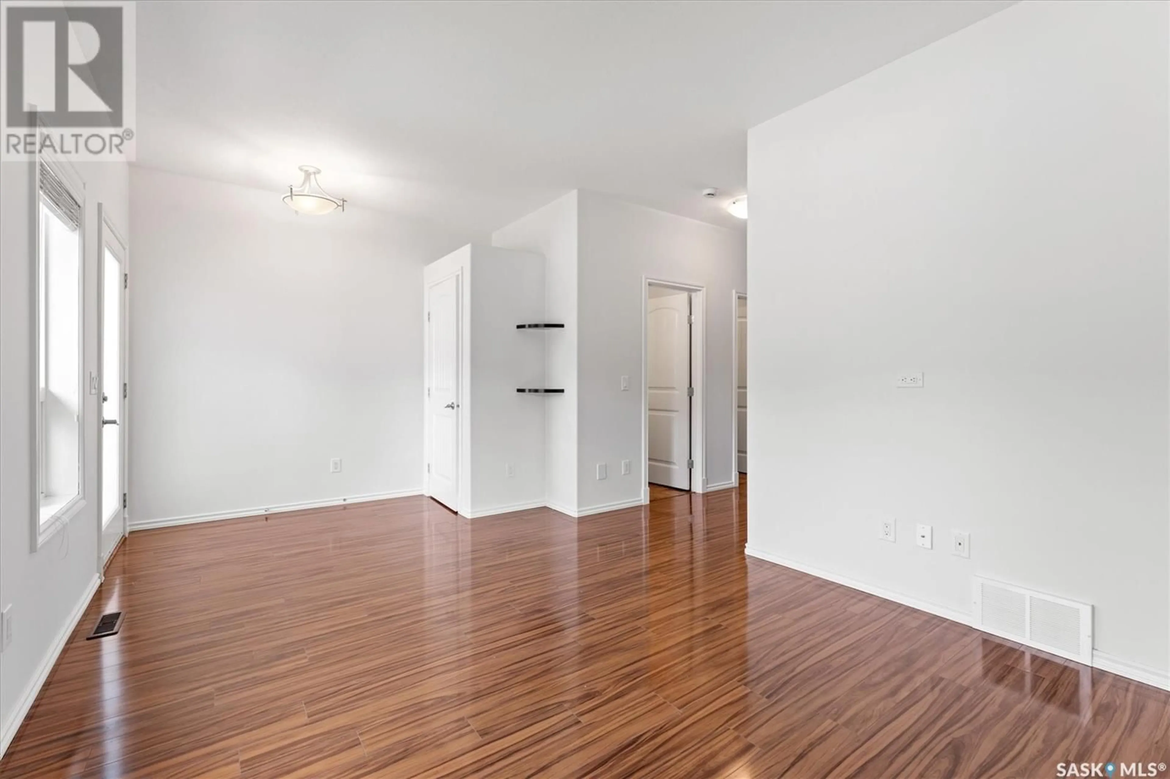 A pic of a room for 272 WILLOWGROVE LANE, Saskatoon Saskatchewan S7W0H8