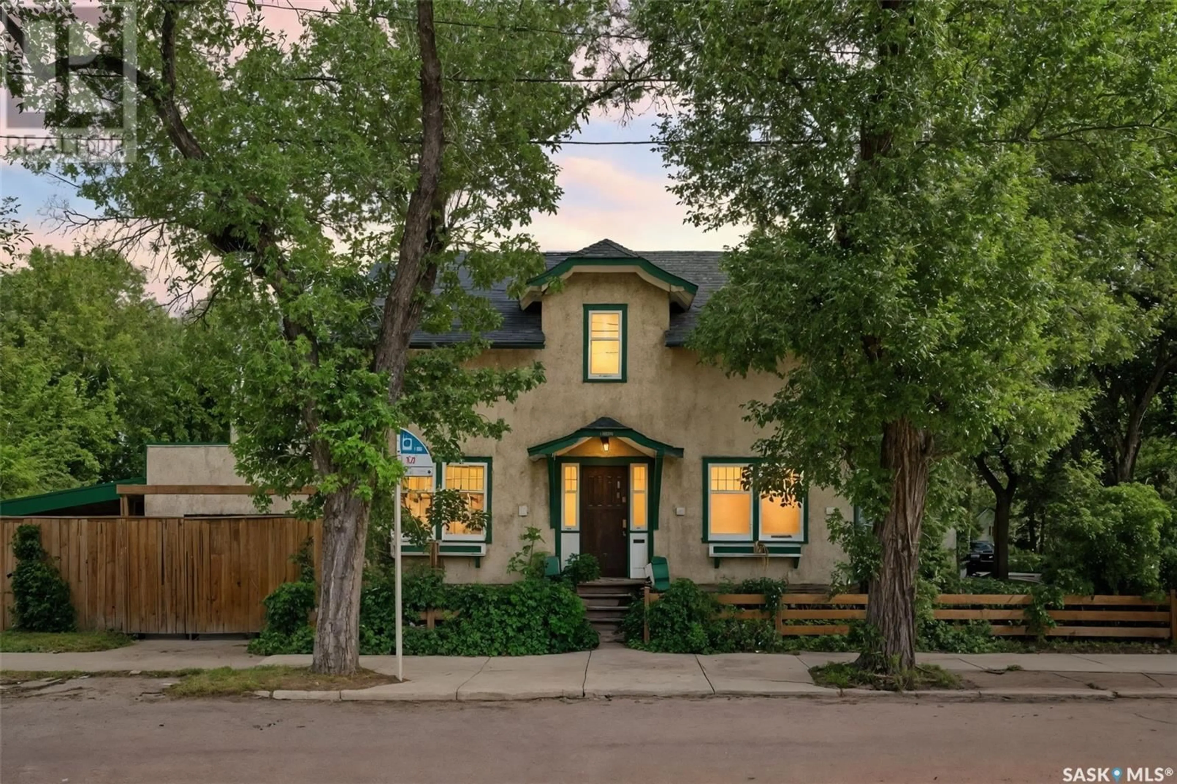 Home with brick exterior material, street for 1020 EASTLAKE AVENUE, Saskatoon Saskatchewan S7N1A7