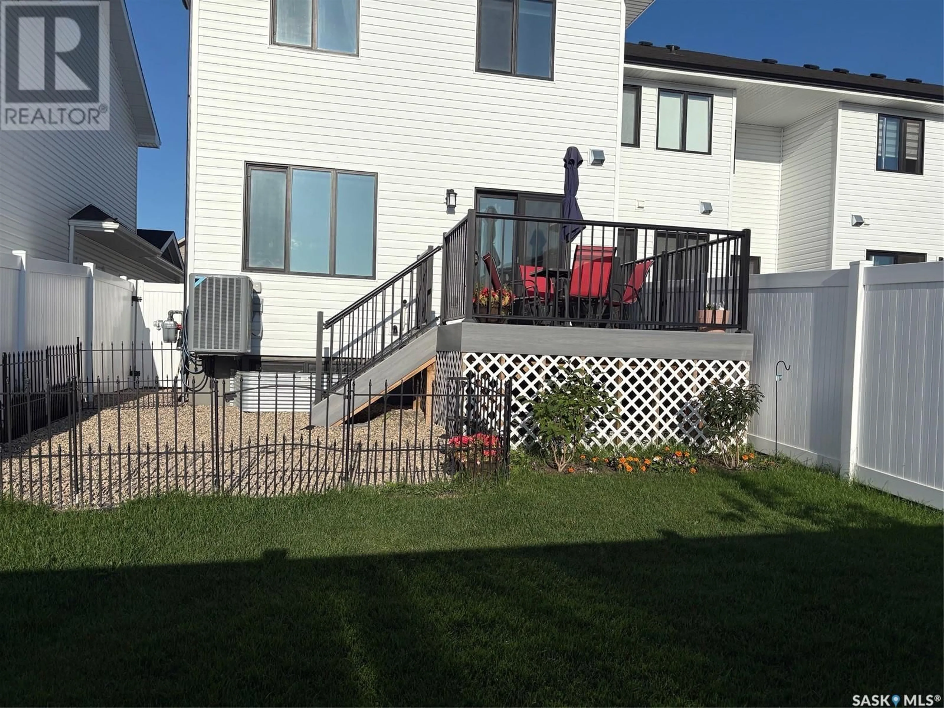 Patio, unknown for 4776 MUTRIE CRESCENT, Regina Saskatchewan S3V3Y4